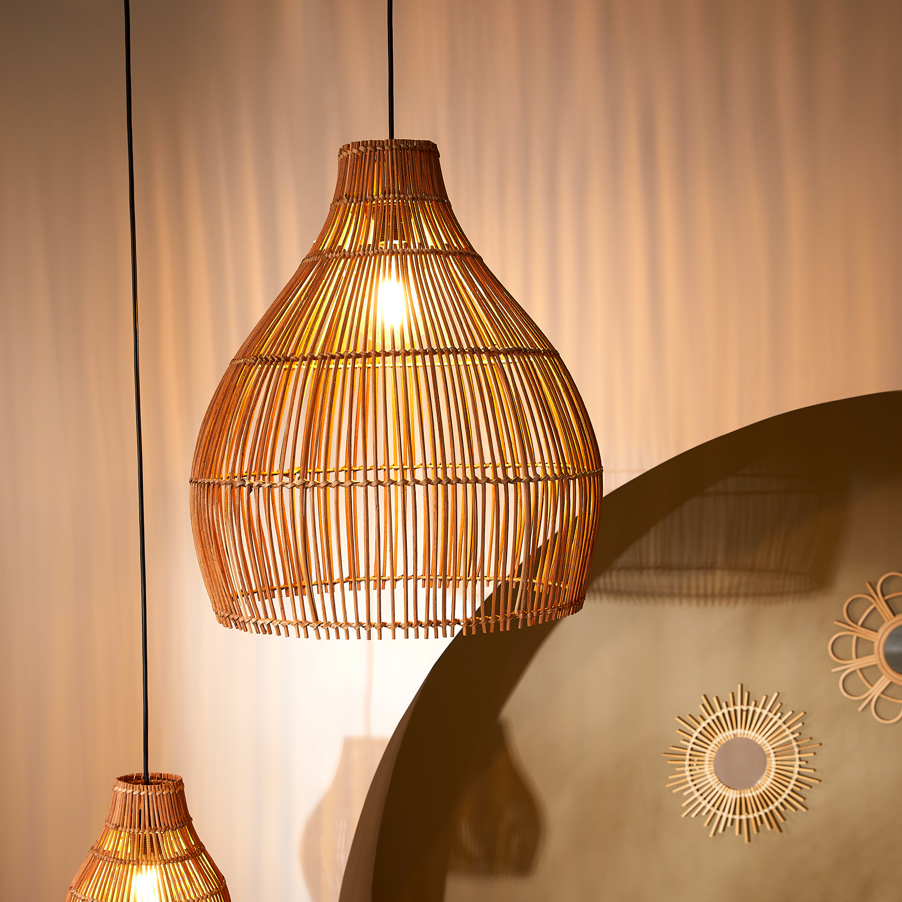 Lampa wisząca Elongo rattan E27 Inspire