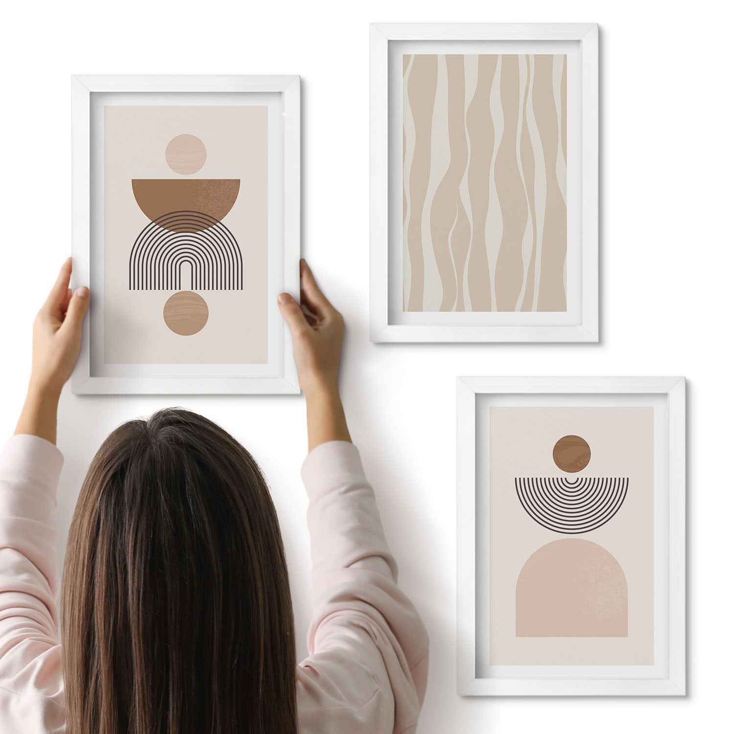 Galeria ścienna 3-częściowy komplet obrazów w białych ramach - Abstrakcyjne kształty w odcieniach brązu i beżu - ArtPrintCave