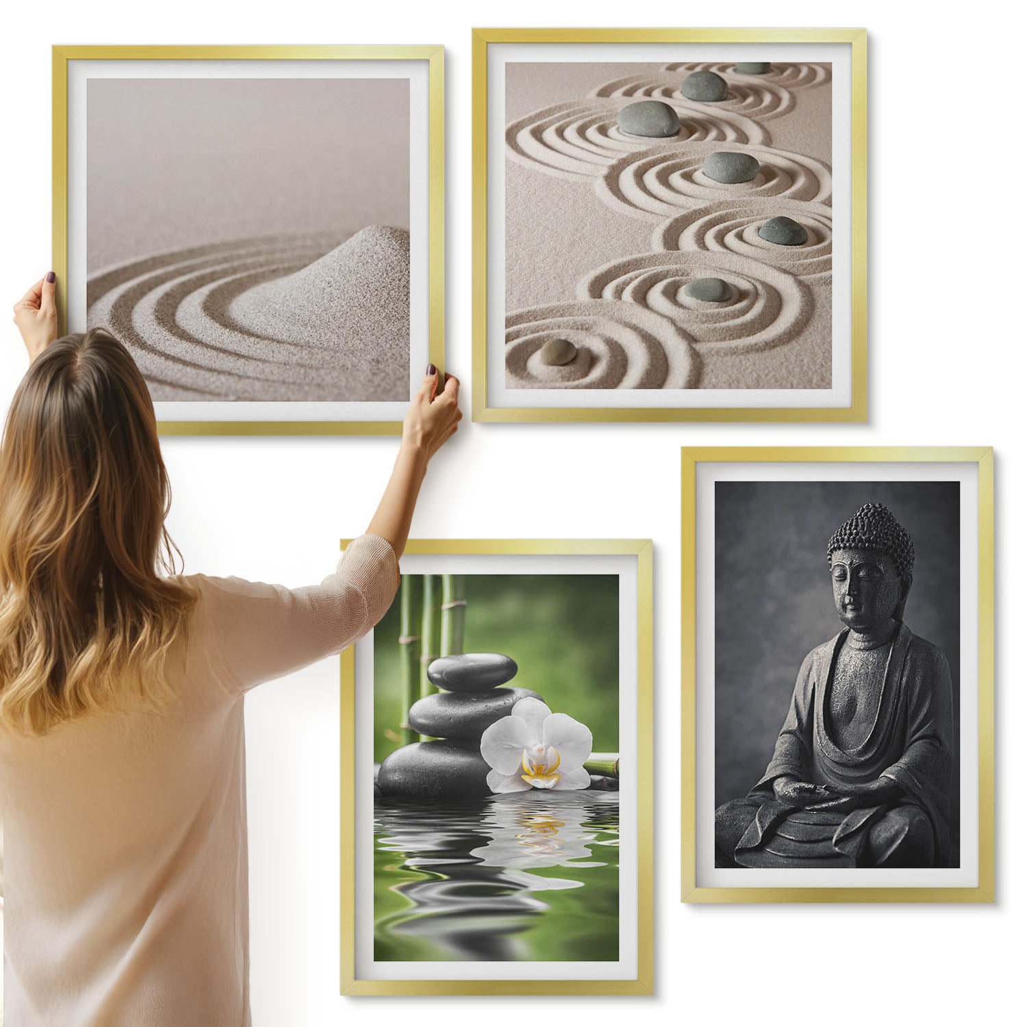 Galeria ścienna 4-częściowy komplet obrazów w złotych ramach - Relaksujące widok Budda kamienie na plaży i bambus - ArtPrintCave