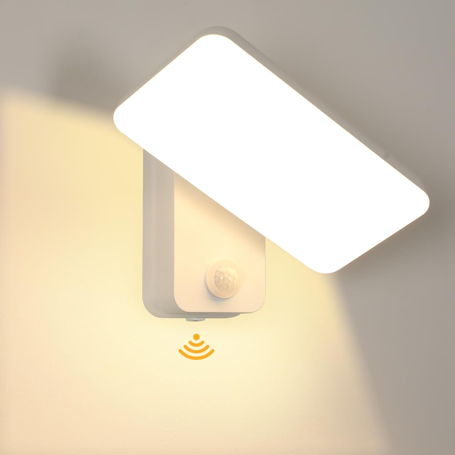 Zewnętrzna lampa ścienna LED z czujnikiem ruchu, białe światło, obrotowa i ciepła. 1 sztuka.