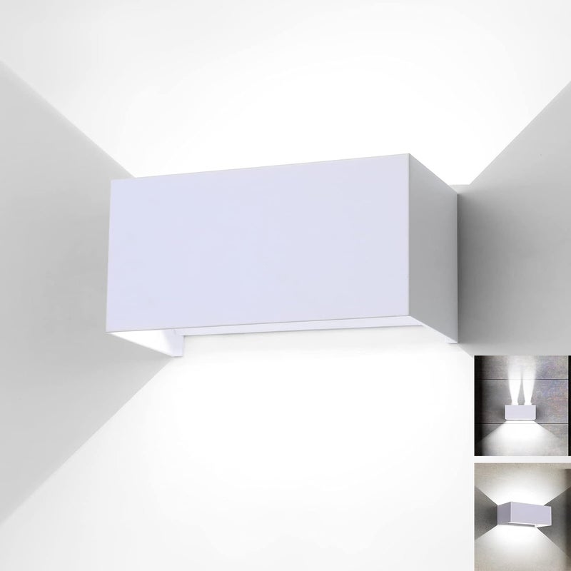 Lampa ścienna LED W światło zewnętrzne chłodna biel K wodoodporna regulowana wiązka odpowiednia do korytarzy i garaży