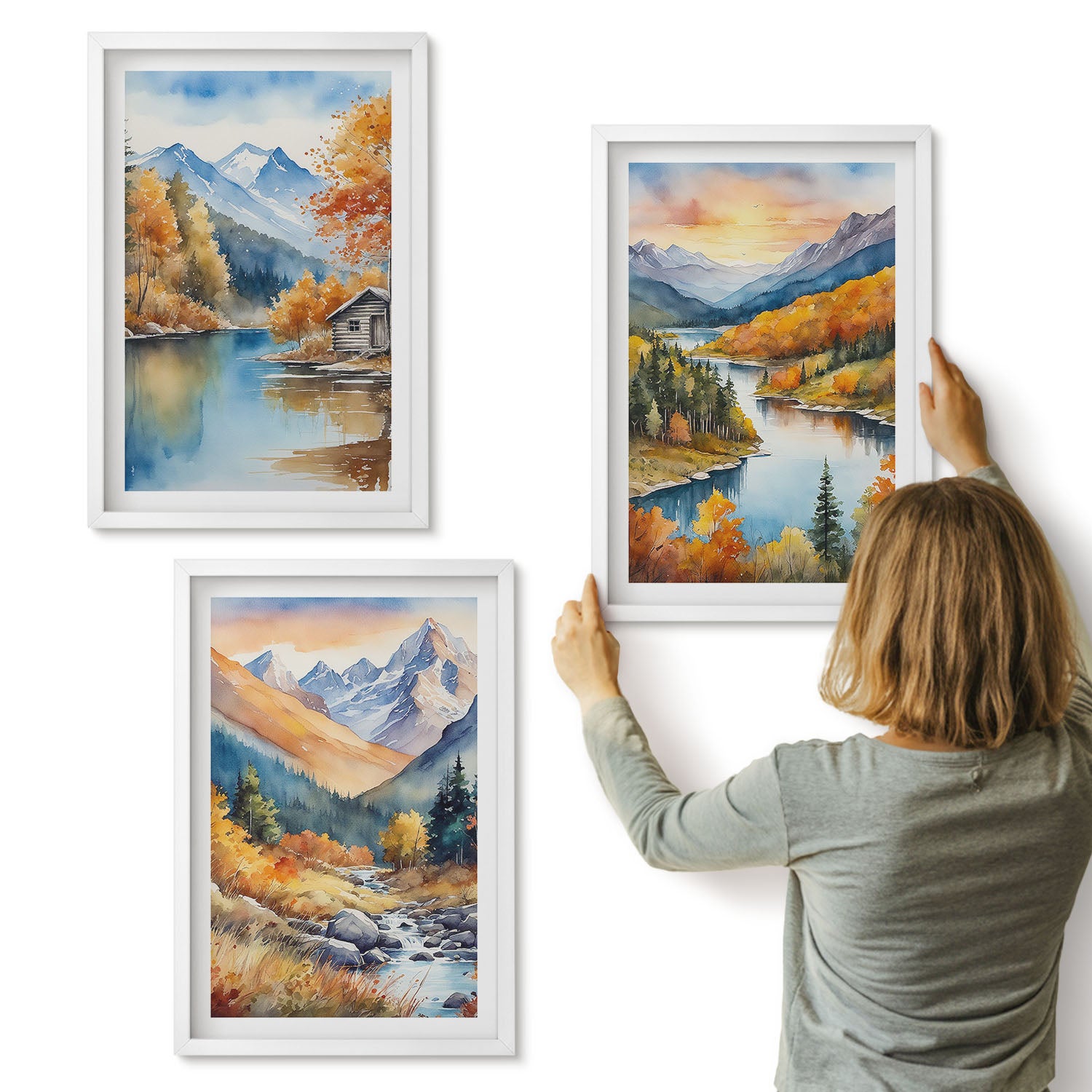 Galeria ścienna 3-częściowy komplet obrazów w białych ramach - Górski krajobraz z rzeką i jesiennymi drzewami - ArtPrintCave