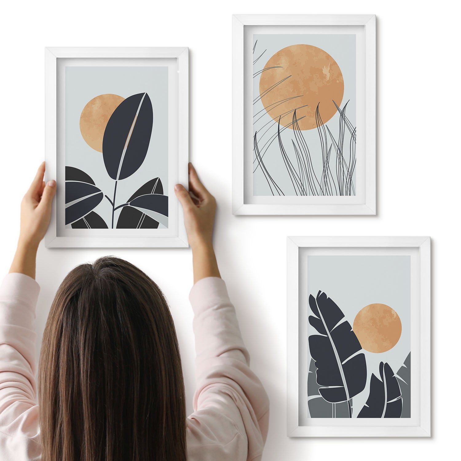 Galeria ścienna 3-częściowy komplet obrazów w białych ramach - Roślinne wzory z dużymi słońcami styl minimalistyczny - ArtPrintCave