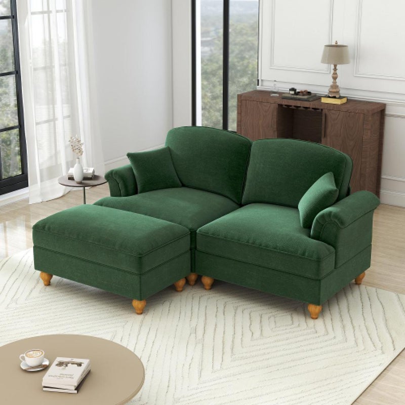 Elegancka, dwuosobowa sofa w stylu średniowieczno-nowoczesnym, z rozszerzanymi podłokietnikami, zdejmowanym błotnikiem