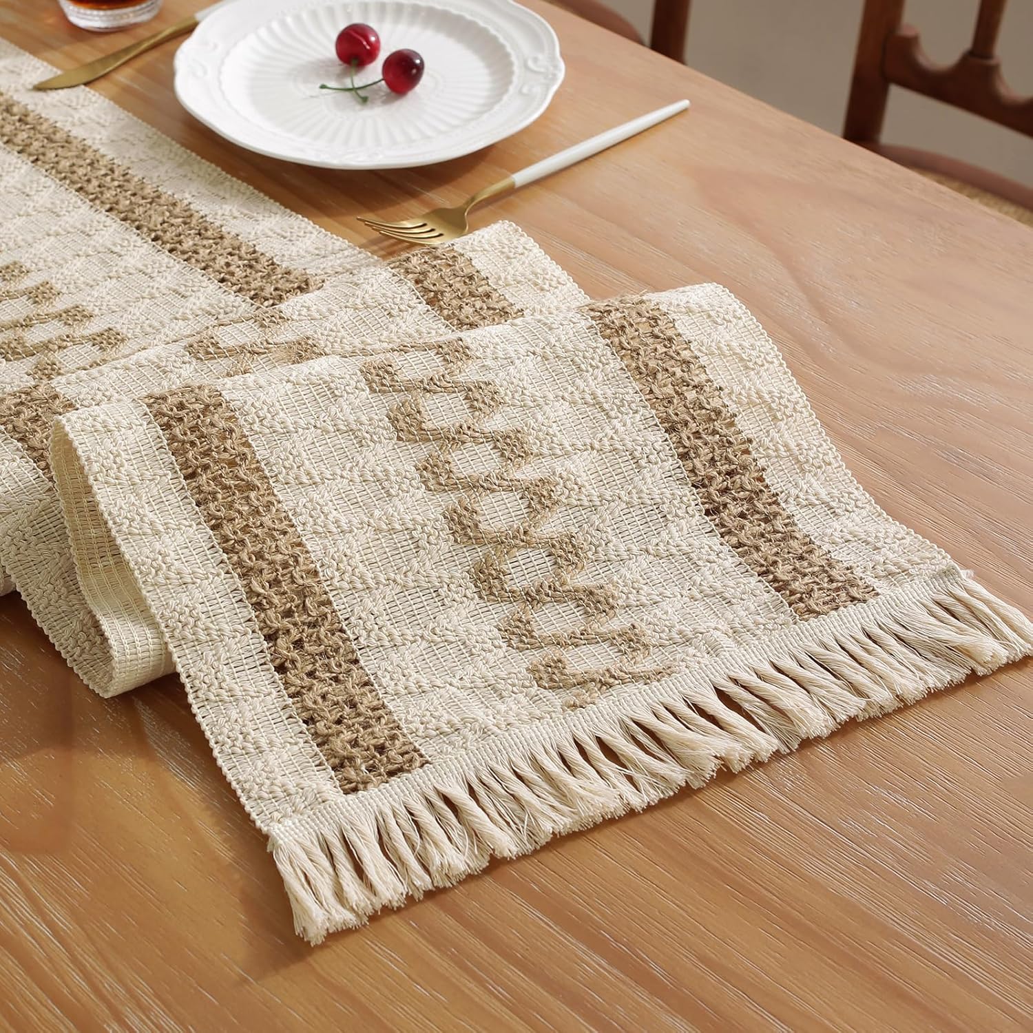Bieżnik w stylu boho z frędzlami – 30,5 x 200 cm długości – Kremowy i brązowy – Styl rustykalny – Z frędzlami – Do domu, kuchni, na święta