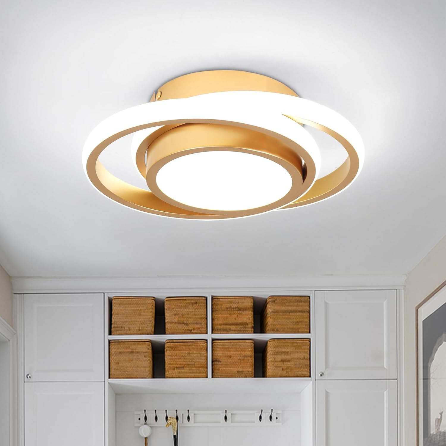 Nowoczesna lampa sufitowa LED – Kreatywny design z podwójnym pierścieniem – Złoty, odpowiedni do korytarzy, salonów, sypialni, kuchni i biur (światło