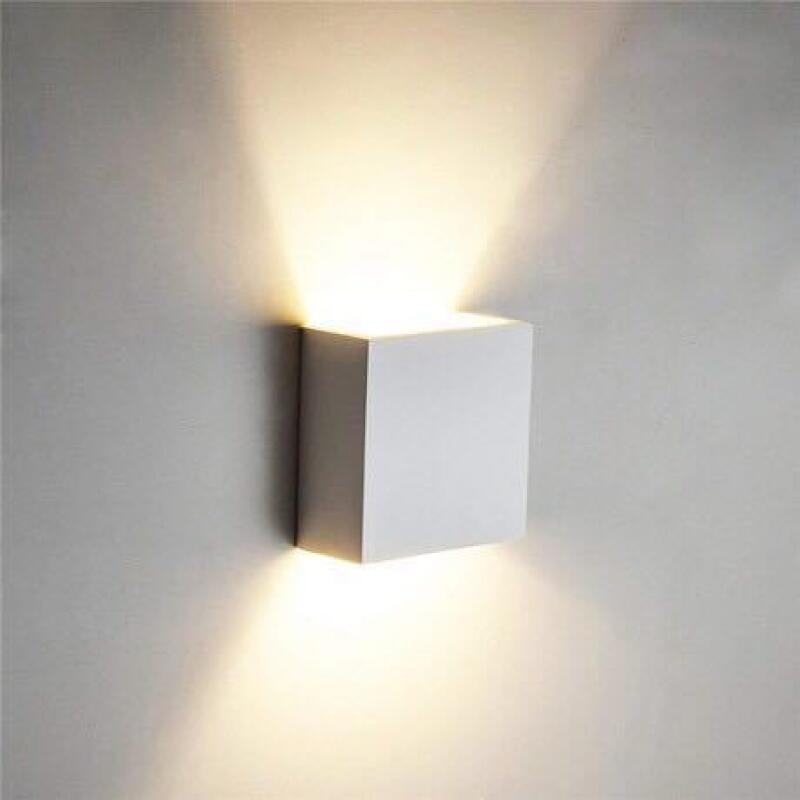 Kinkiet LED 6W, oświetlenie góra-dół, kinkiet wewnętrzny, nowoczesna aluminiowa oprawa świetlna, ciepłe światło, 1 sztuka.
