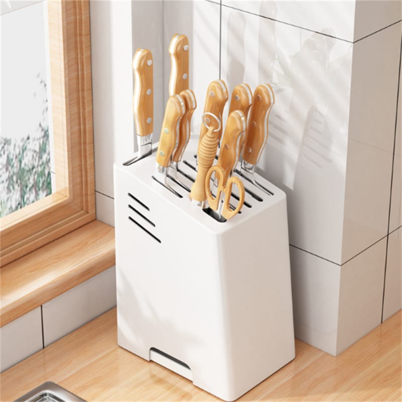 Organizer do przechowywania noży kuchennych - Eleganckie i praktyczne rozwiązanie - Kątowy uchwyt na noże z białej blachy - 21*15*25,5 cm