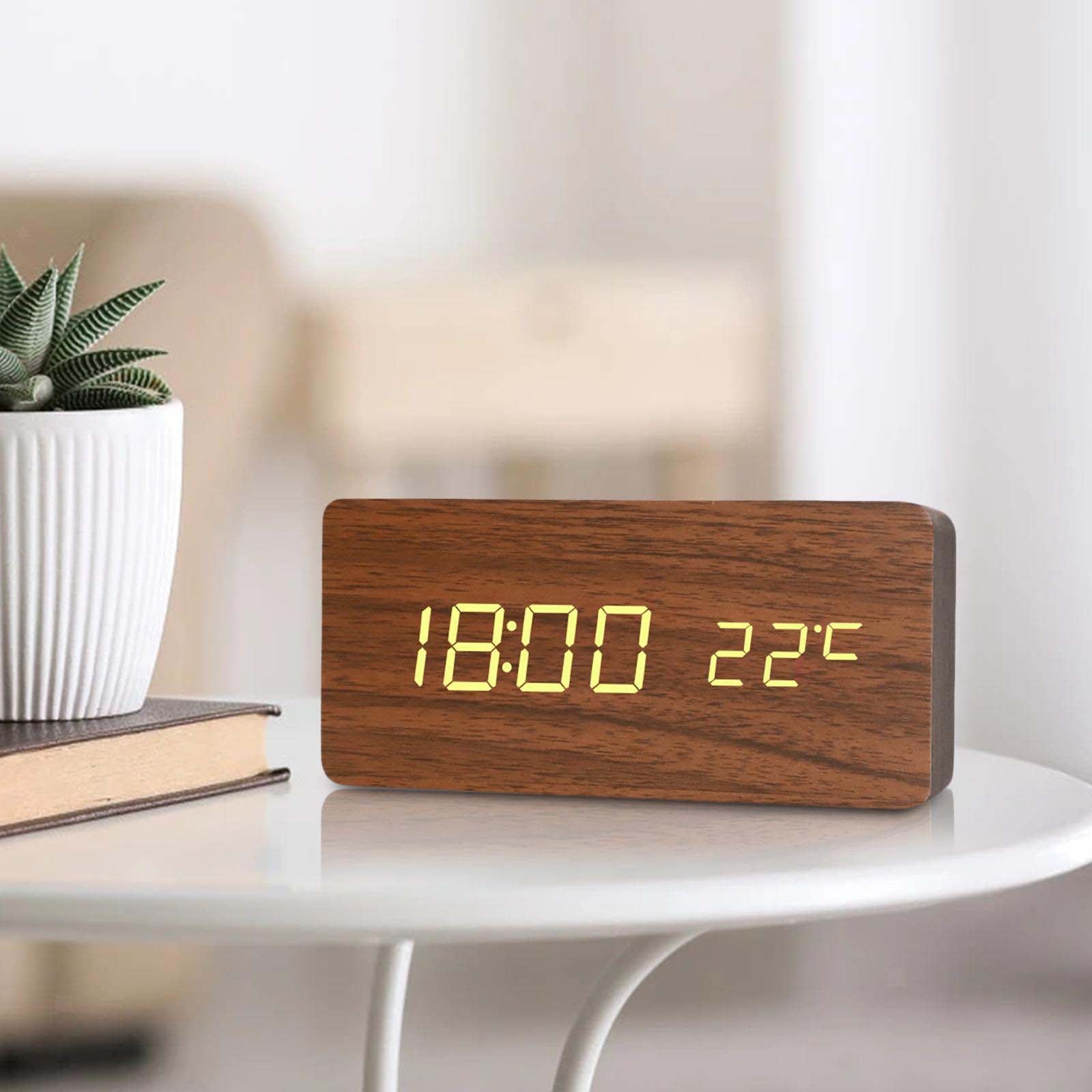Cichy zegar LED retro z podświetleniem, nowoczesny budzik do sypialni, biura, elegancka dekoracja na stolik nocny, doskonały wybór do każdego wnętrza