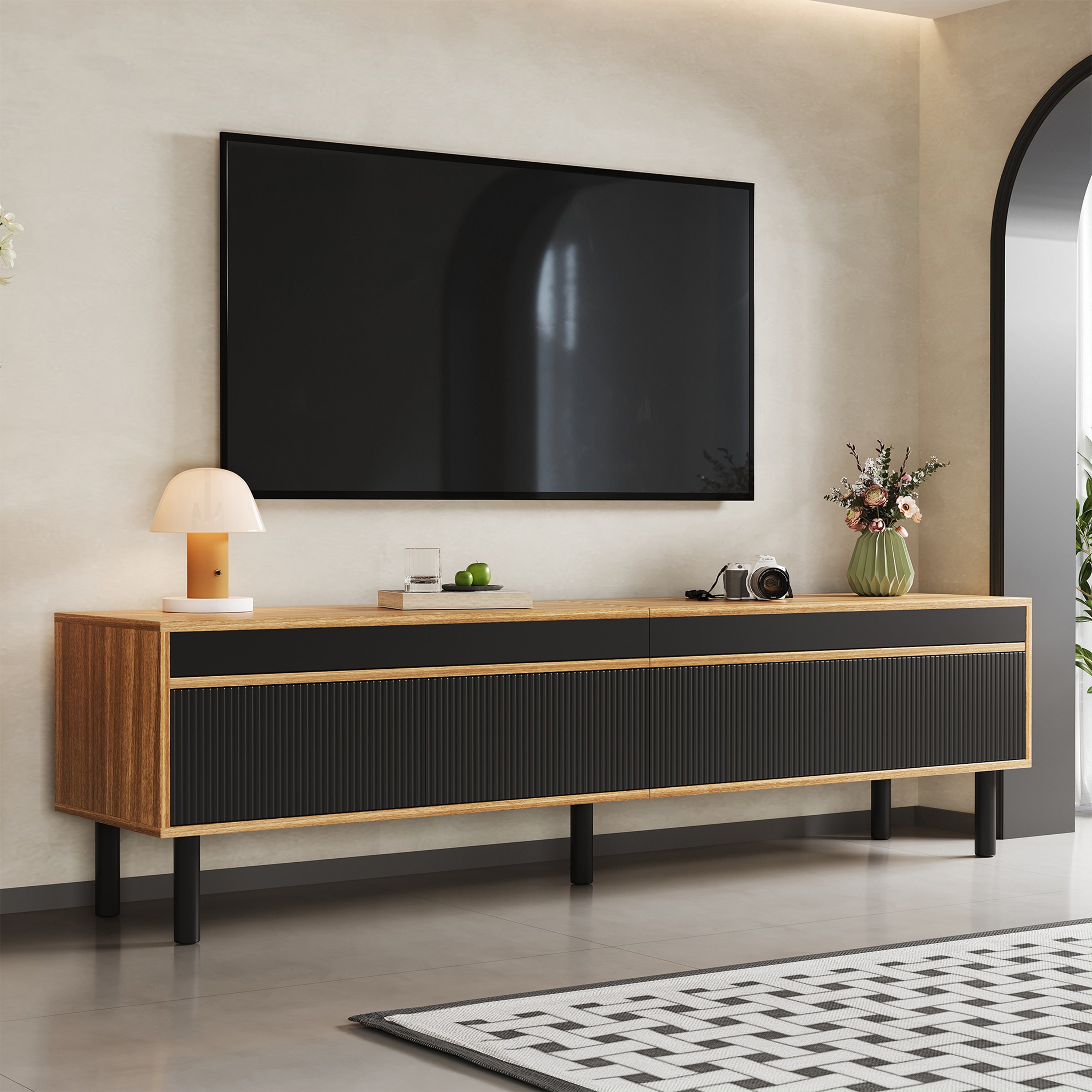 Szafka RTV z 4 drzwiami - 170 x 38 x 47 cm - Płyta wiórowa i nogi metalowe - Czarna