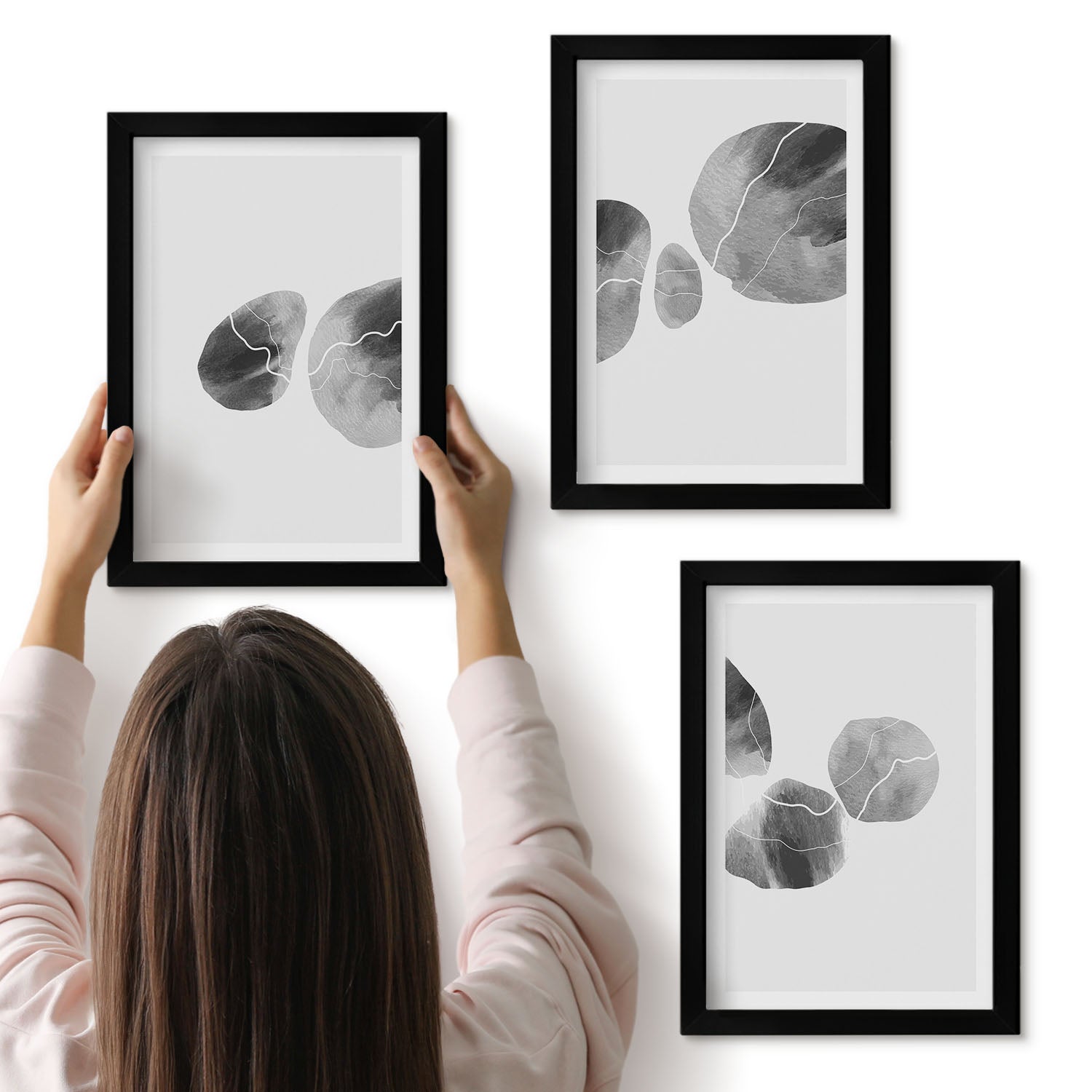 Galeria ścienna 3-częściowy komplet obrazów w czarnych ramach - Plam farb abstrakcyjne malarstwo minimalistyczne - ArtPrintCave