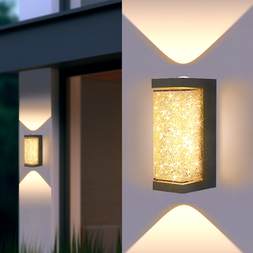 Kinkiet kryształowy kwadratowy LED do wnętrz/na zewnątrz IP65 10W 3000K ciepła biel aluminium góra i dół