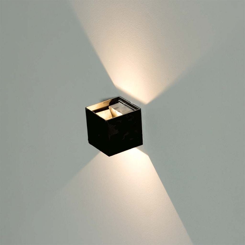 Kinkiet zewnętrzny 759 LED 5W Ciepła biel 700lm czarny wym:10x10x10cm IP65 V-TAC