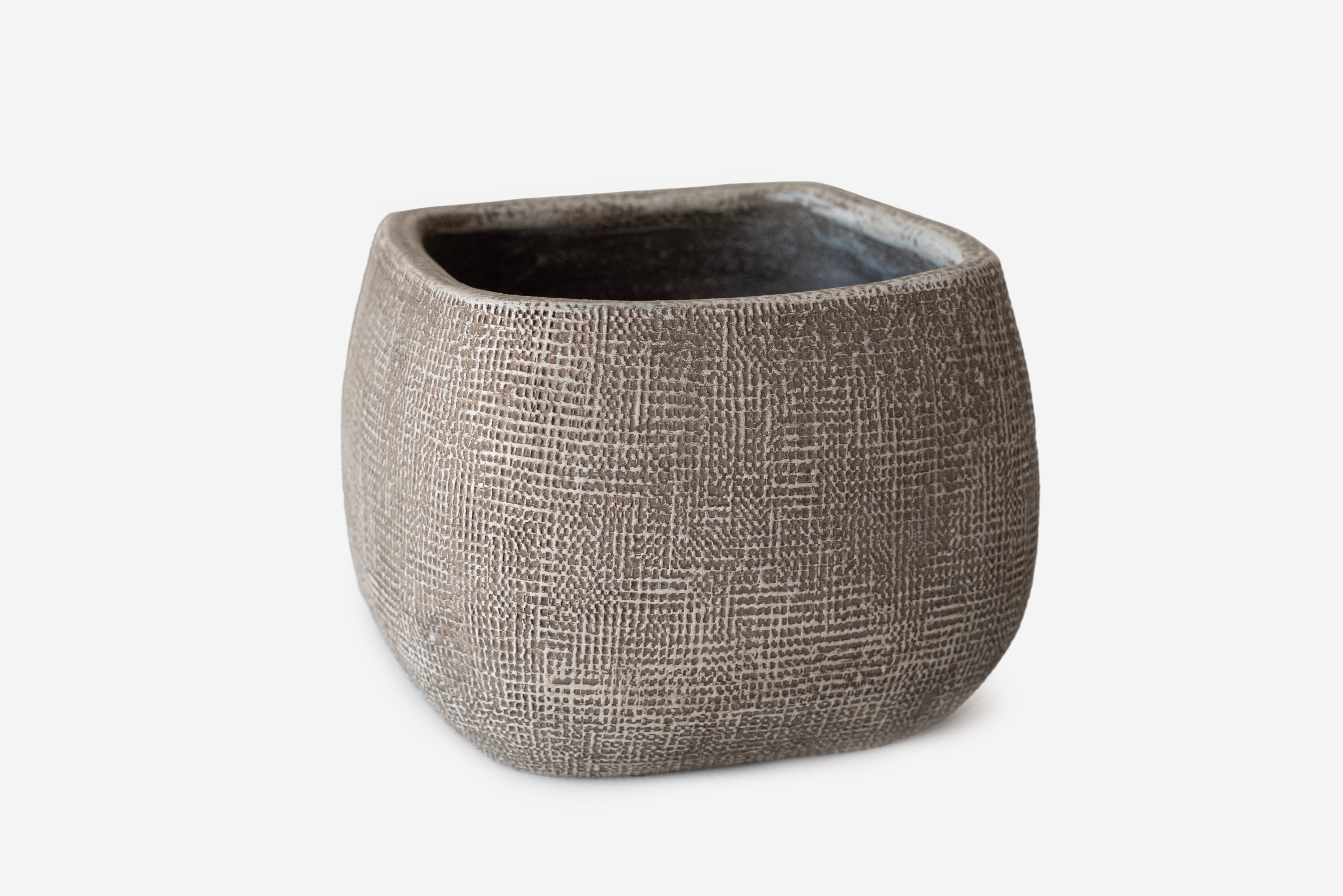 KWADRATOWA BEŻOWA DONICZKA CERAMICZNA 15x15x11,5 CM
