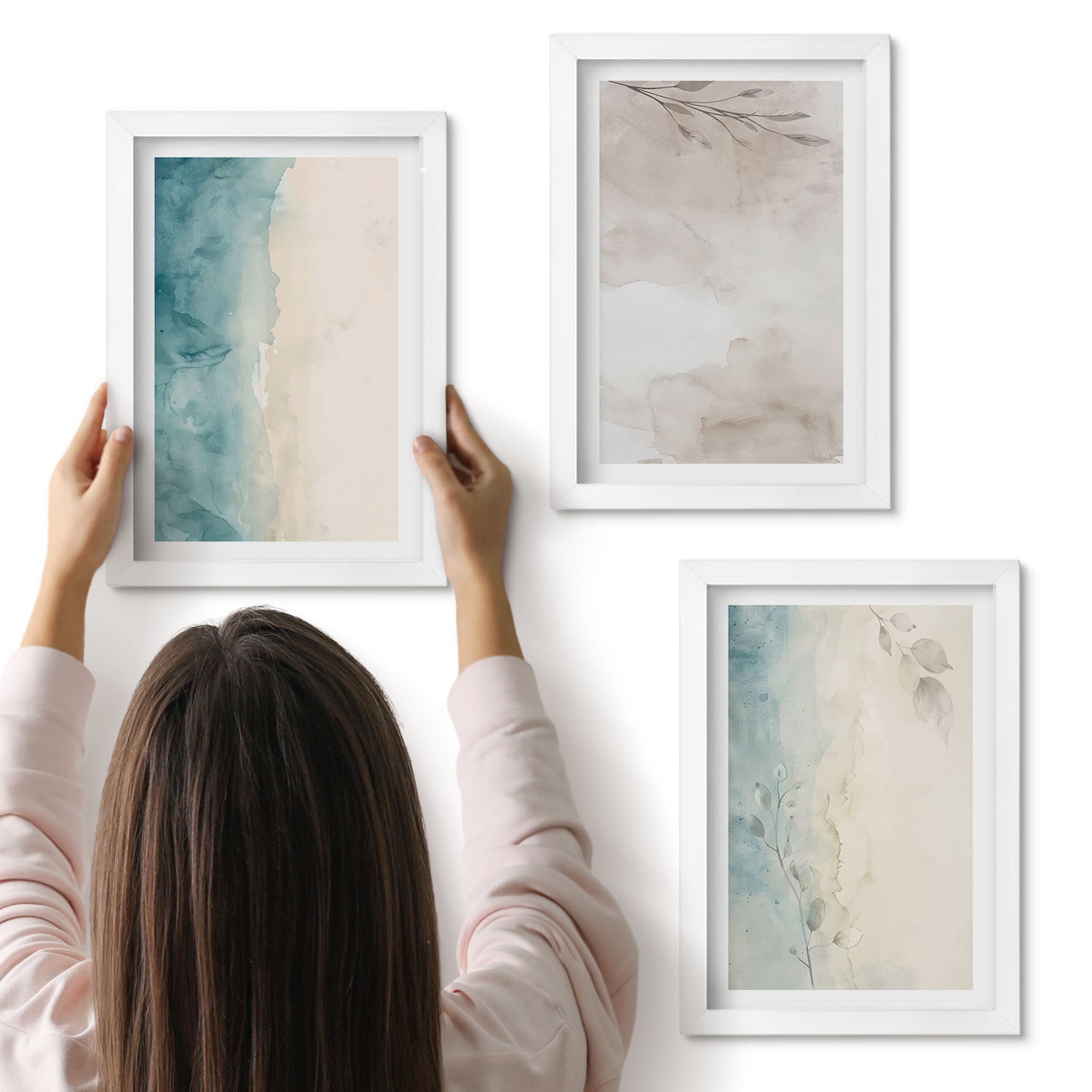 Galeria ścienna 3-częściowy komplet obrazów w białych ramach - Subtelne akwarelowe tekstura malarska - ArtPrintCave