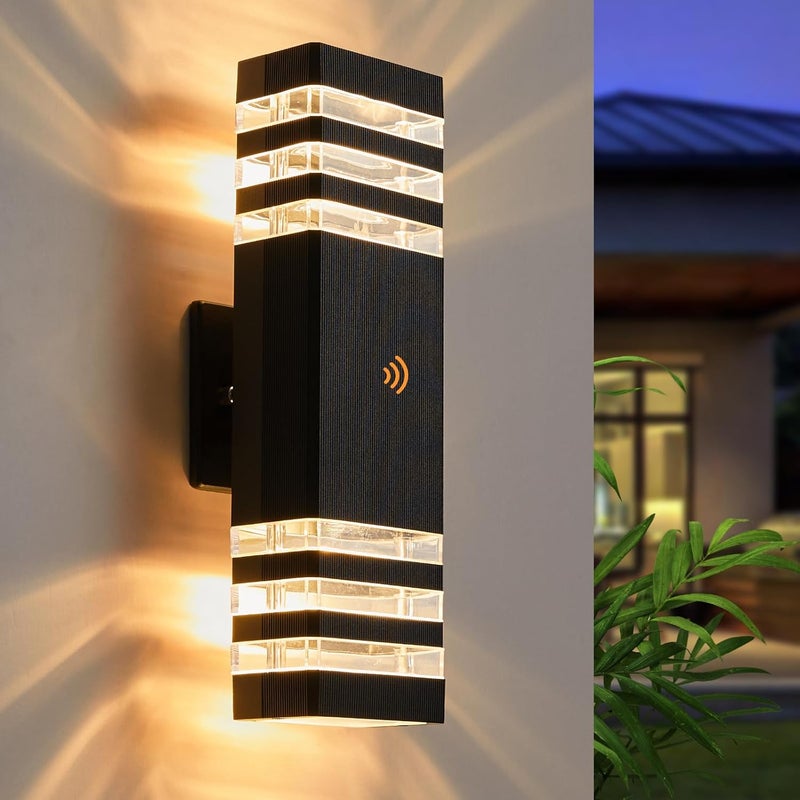 Światłoczuła lampa ścienna zewnętrzna, wodoodporna lampa ścienna na werandę, lampa ścienna dwugłowicowa, odpowiednia do dziedzińców.