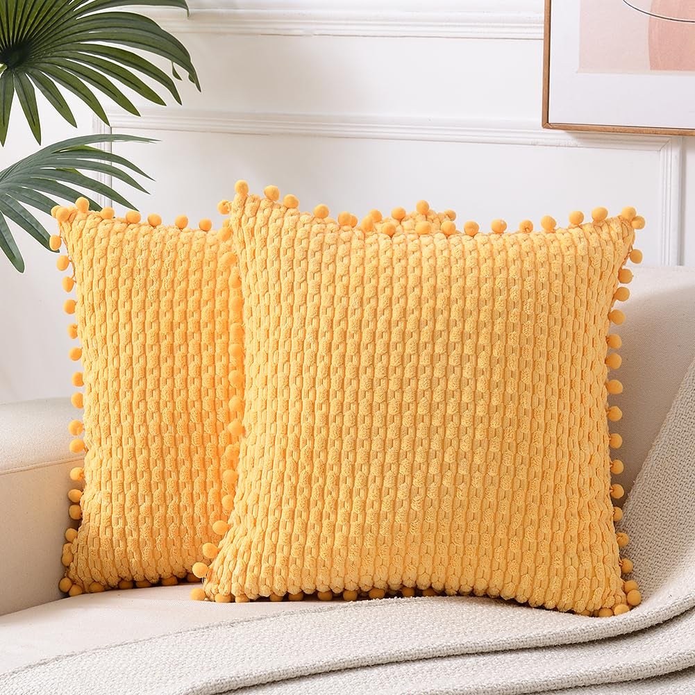 Poszewka na poduszkę z żółtego sztruksu z pomponami w stylu boho, 40x40cm, dekoracyjna na sofę i łóżko w nowoczesnym stylu farmy