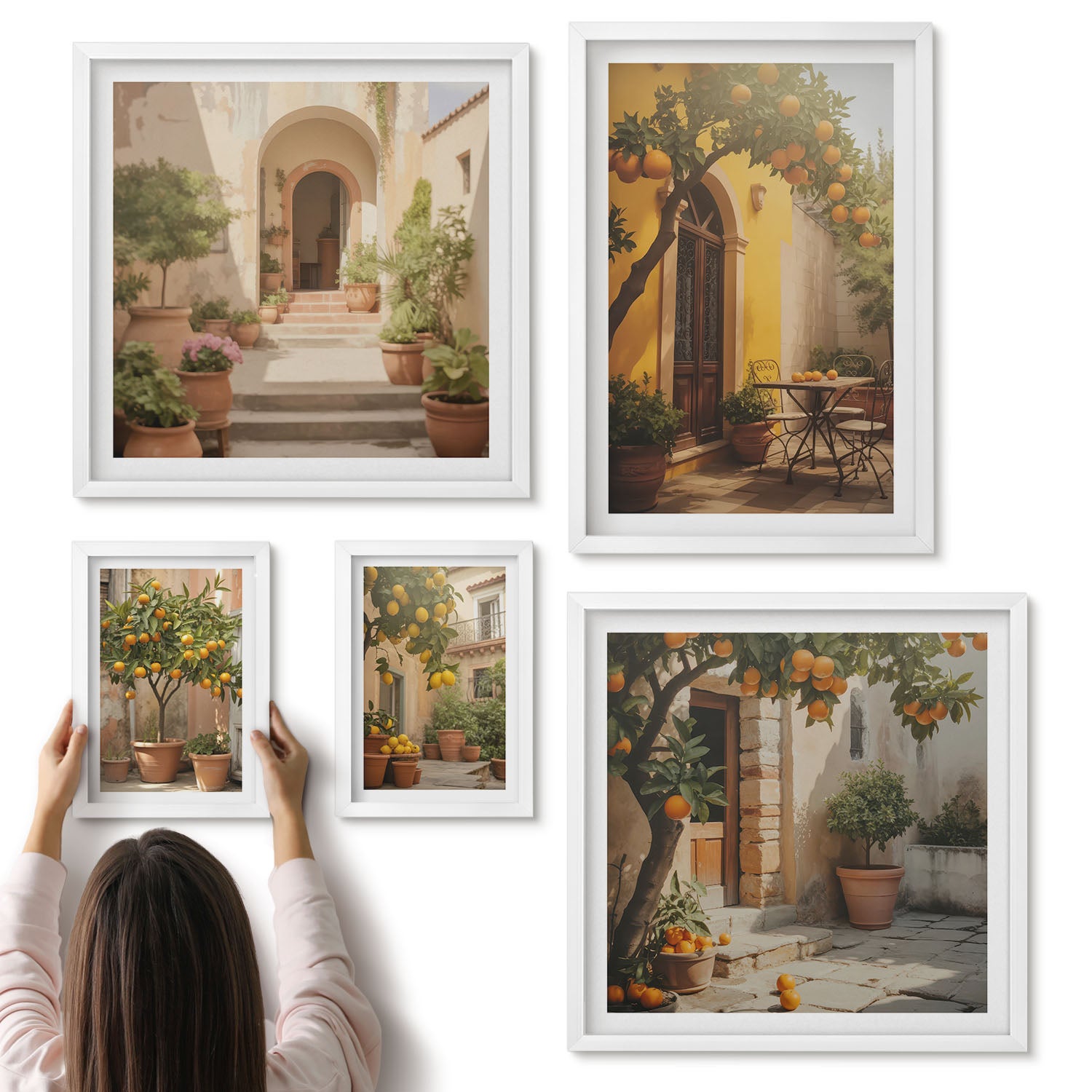 Galeria ścienna 5-częściowy komplet obrazów w białych ramach - Urokliwe uliczki wśród pomarańczowych drzew - ArtPrintCave