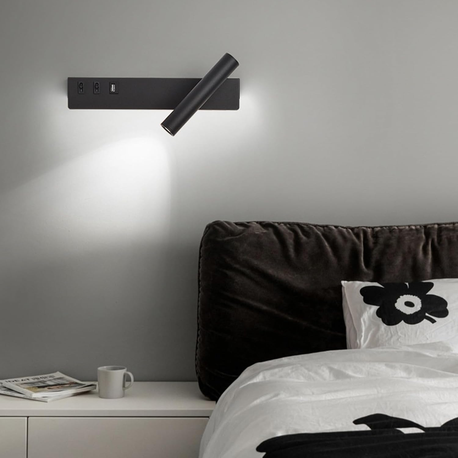 Obrotowa lampa ścienna do wnętrz 350° – port ładowania USB – (czarna + prawa strona – ściemnianie trójkolorowe (ciepłe światło punktowe))