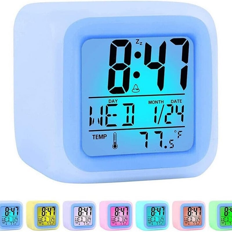 Budzik do sypialni z funkcją drzemki, 7-kolorową lampką nocną, wyświetlaczem daty, czujnikiem temperatury i formatem 12/24-godzinnym.