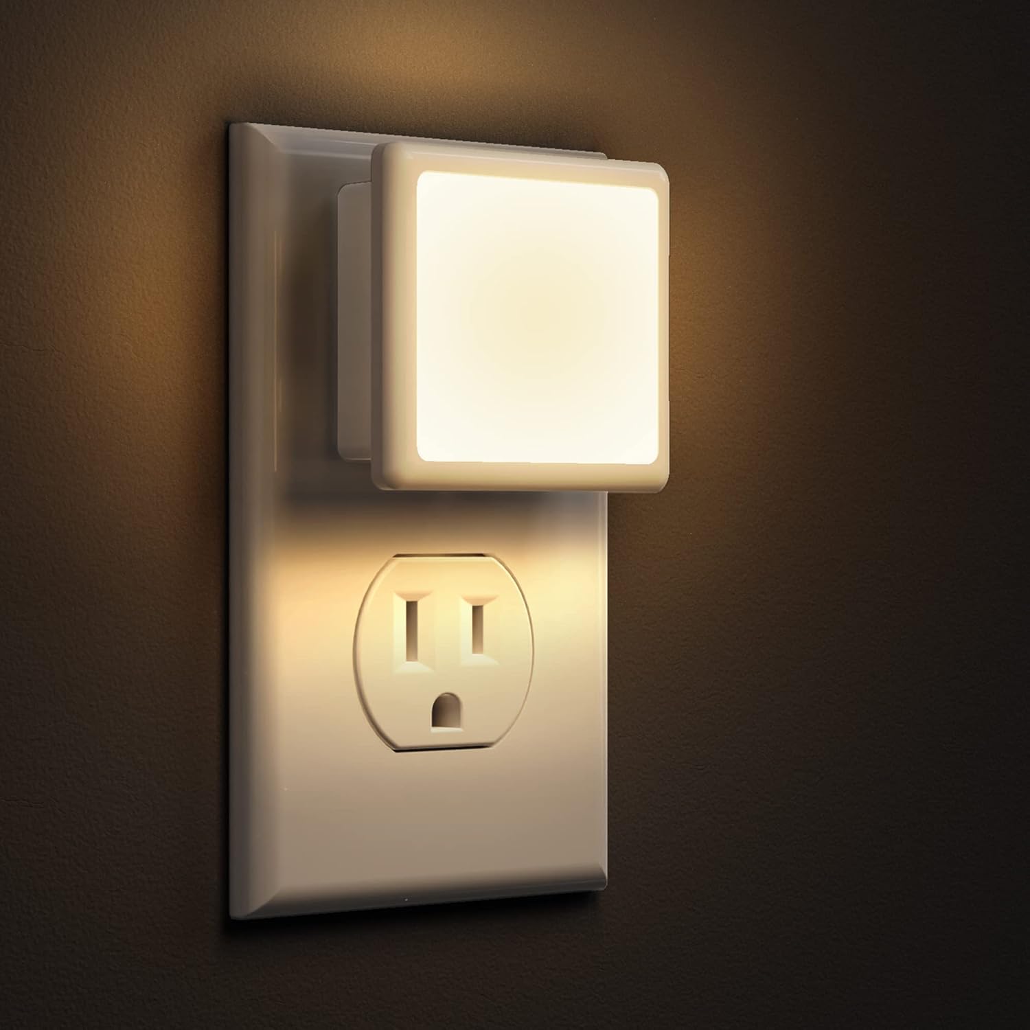 Lampki nocne LED, zestaw 2 sztuk, wtykowe lampki nocne 0,3 W, miękkie białe światło 3000 K, funkcja automatycznego włączania/wyłączania.