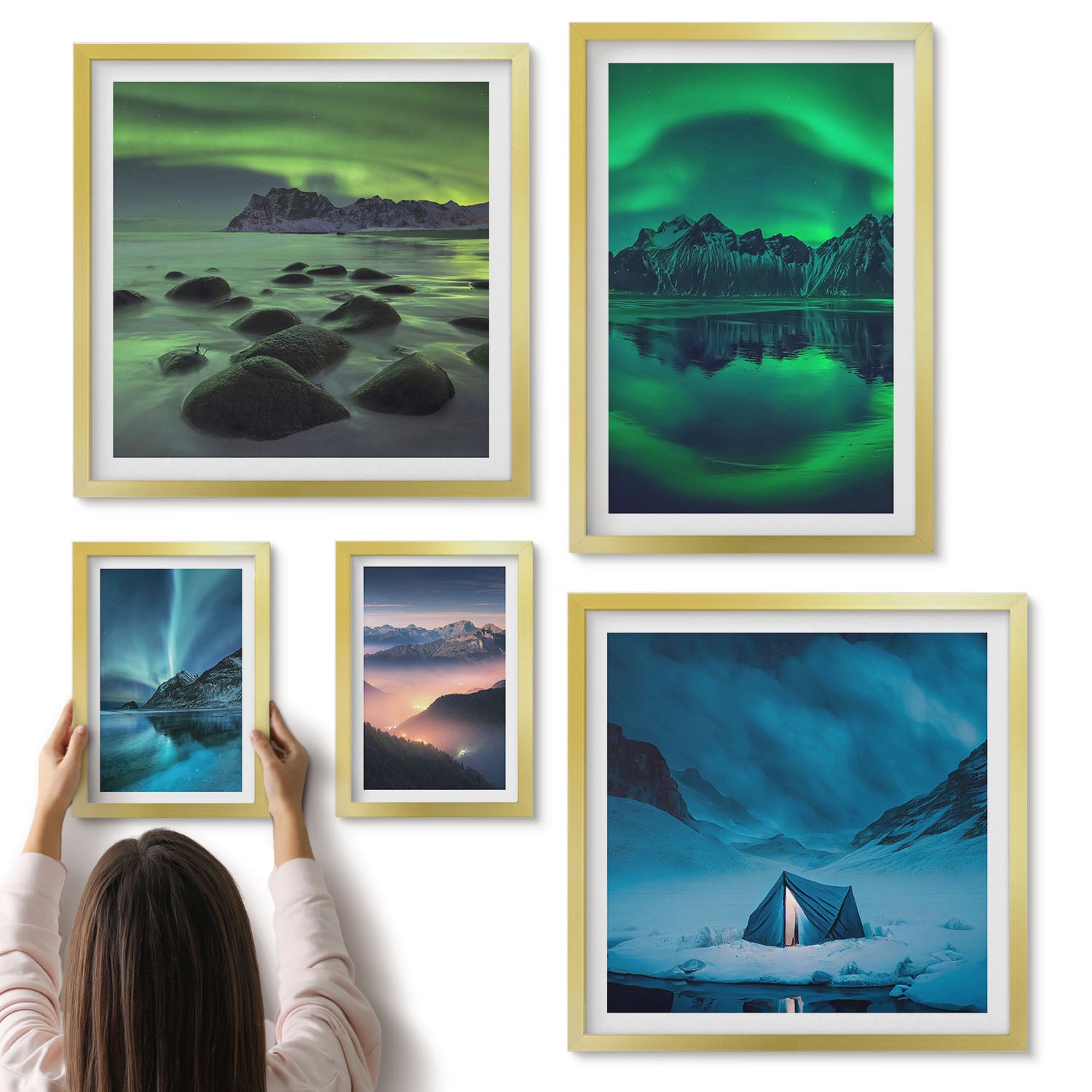 Galeria ścienna 5-częściowy komplet obrazów w złotych ramach - Zimowe krajobrazy z zorzą polarną i górskimi widokami - ArtPrintCave