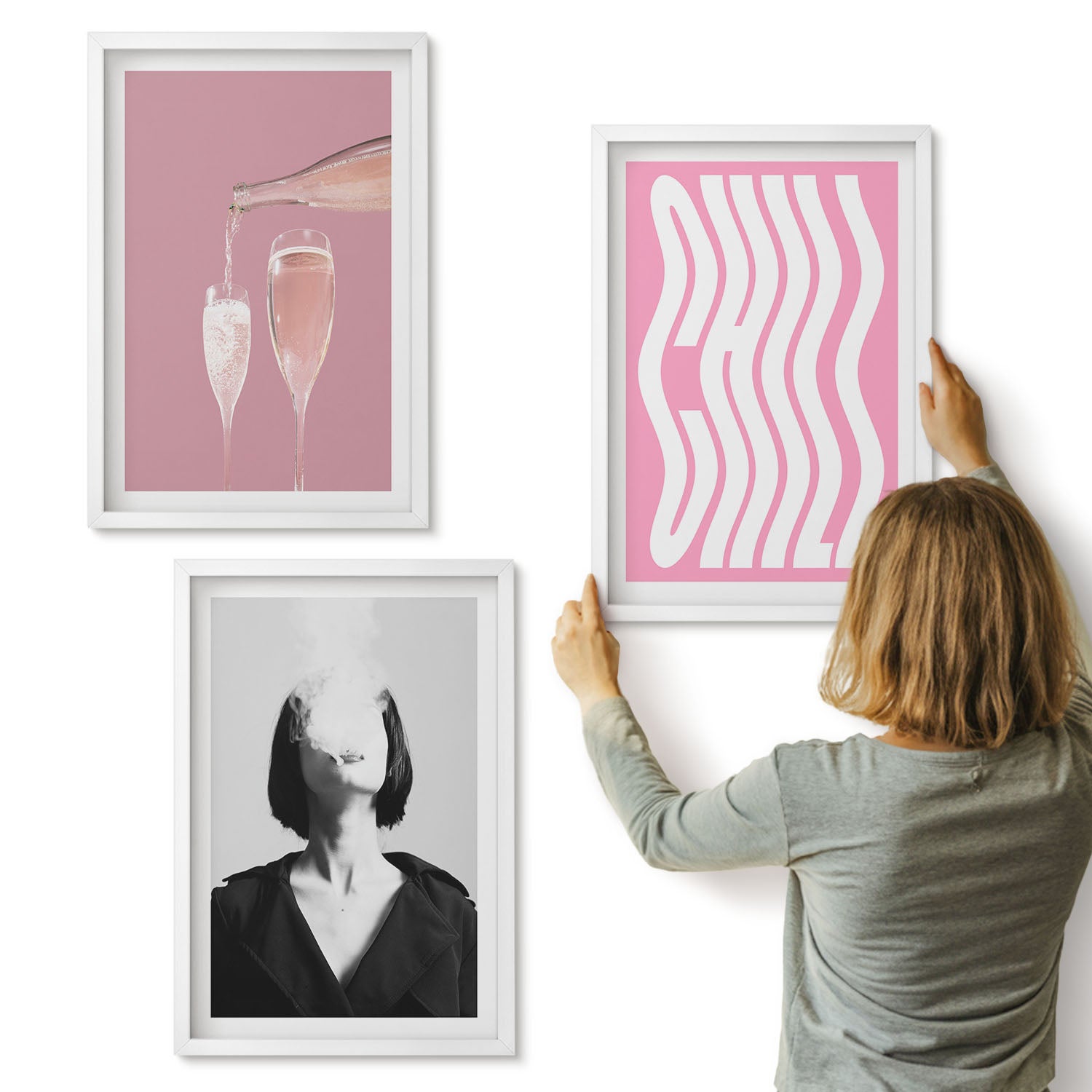 Galeria ścienna 3-częściowy komplet obrazów w białych ramach - Stylowy portret kobiety szampan relaks - ArtPrintCave