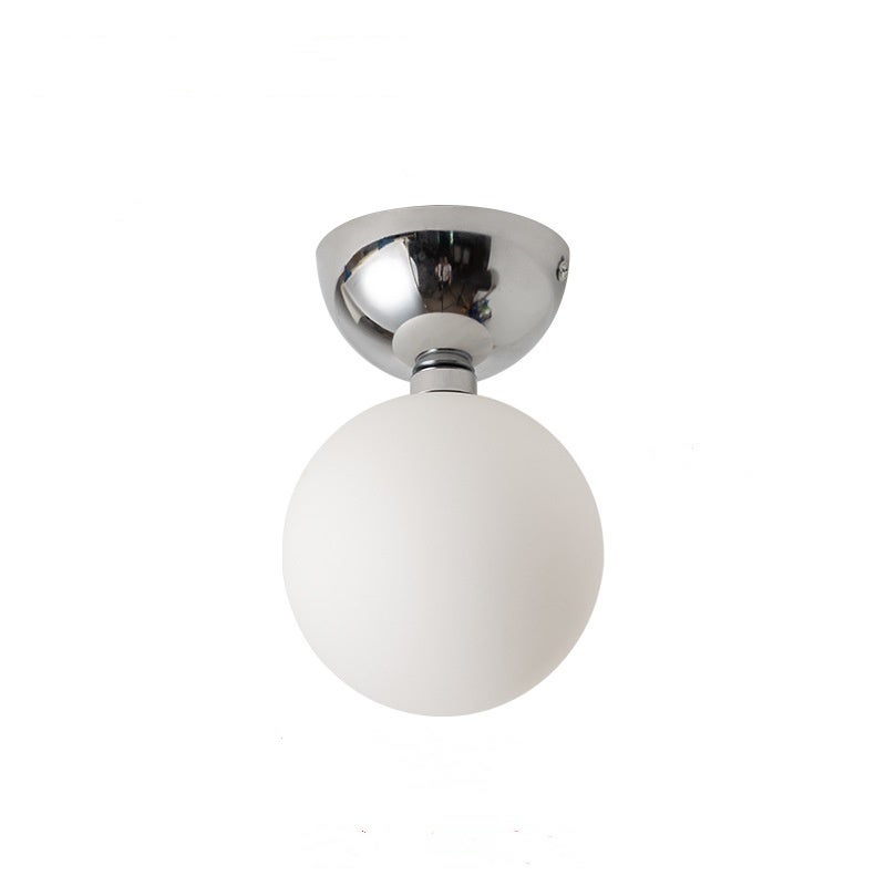 Lampa sufitowa z matową, niklowaną stalą i nieprzezroczystą, białą szklaną kulą, z gwintem E27