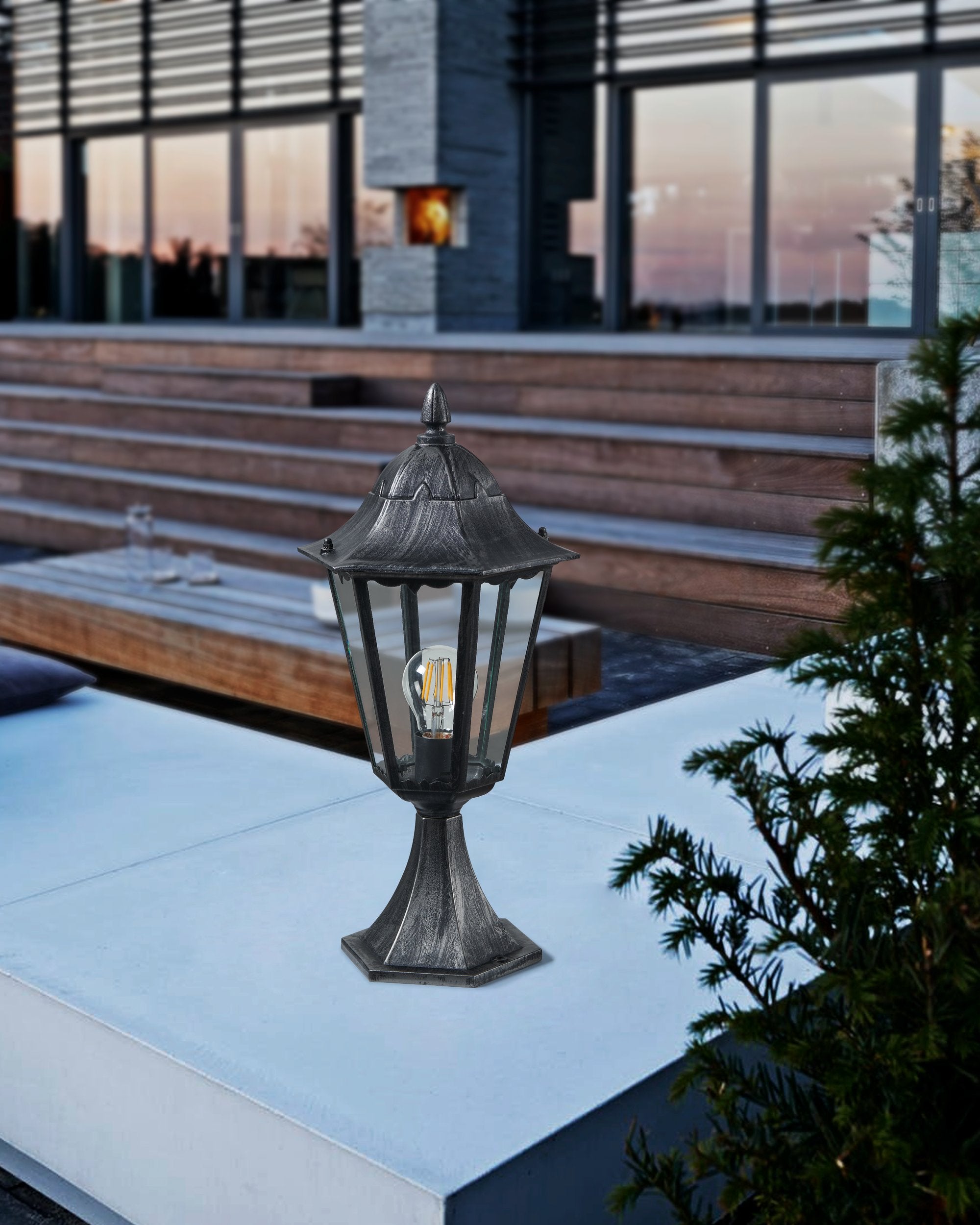 Lampa zewnętrzna Eglo klasyczna latarnia tradycyjna 47 cm IP44 czarna