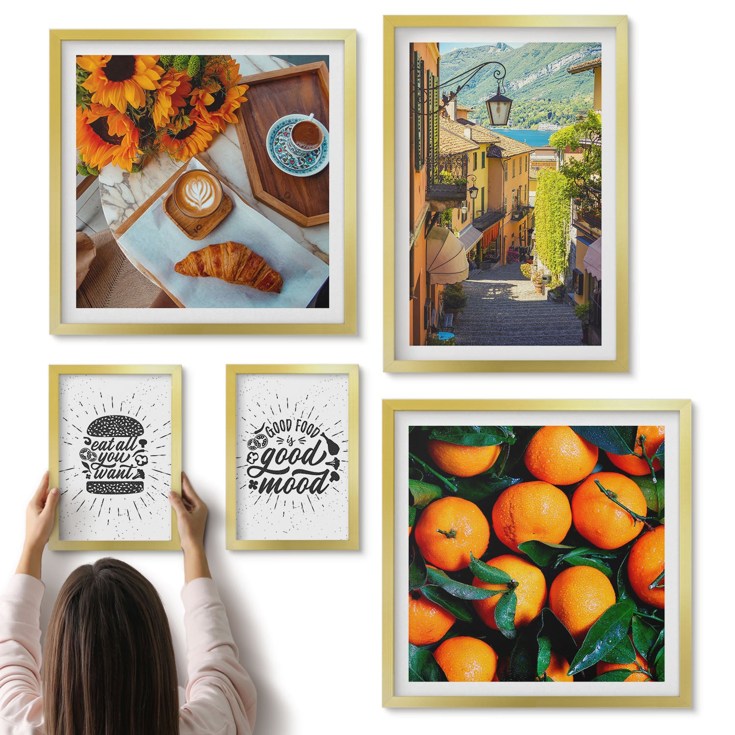 Galeria ścienna 5-częściowy komplet obrazów w złotych ramach - Kawiarniane klimaty widoki uliczek i smakowite akcenty - ArtPrintCave