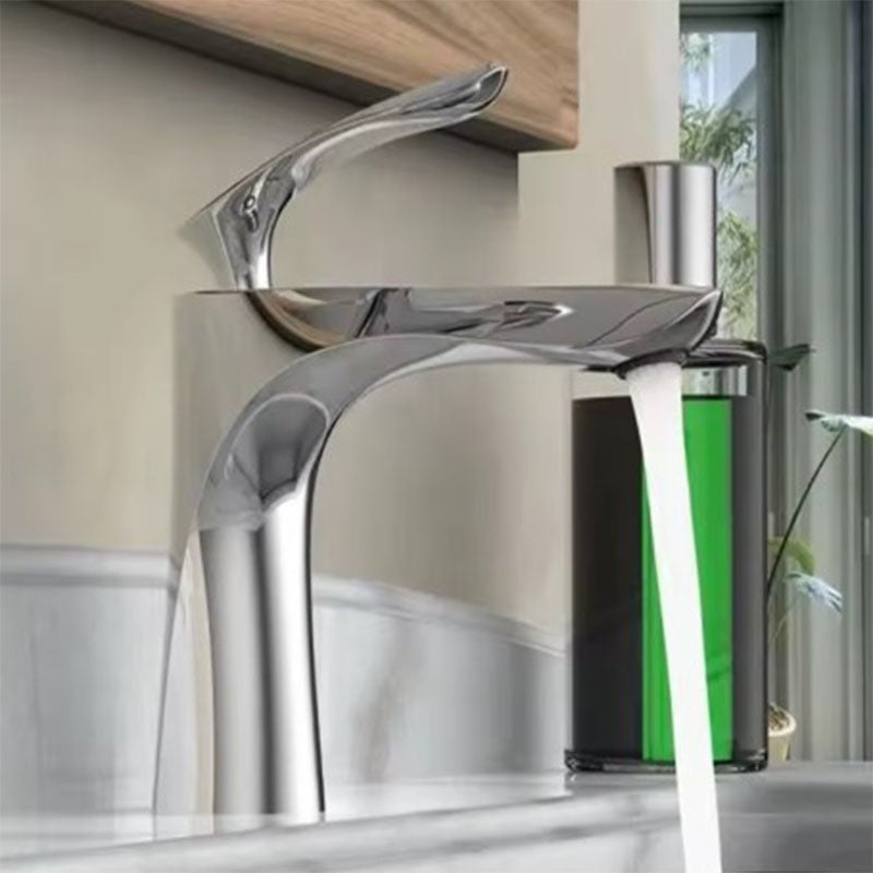 Bateria umywalkowa Cascade | Jednouchwytowa bateria łazienkowa do umywalki (Srebrna)