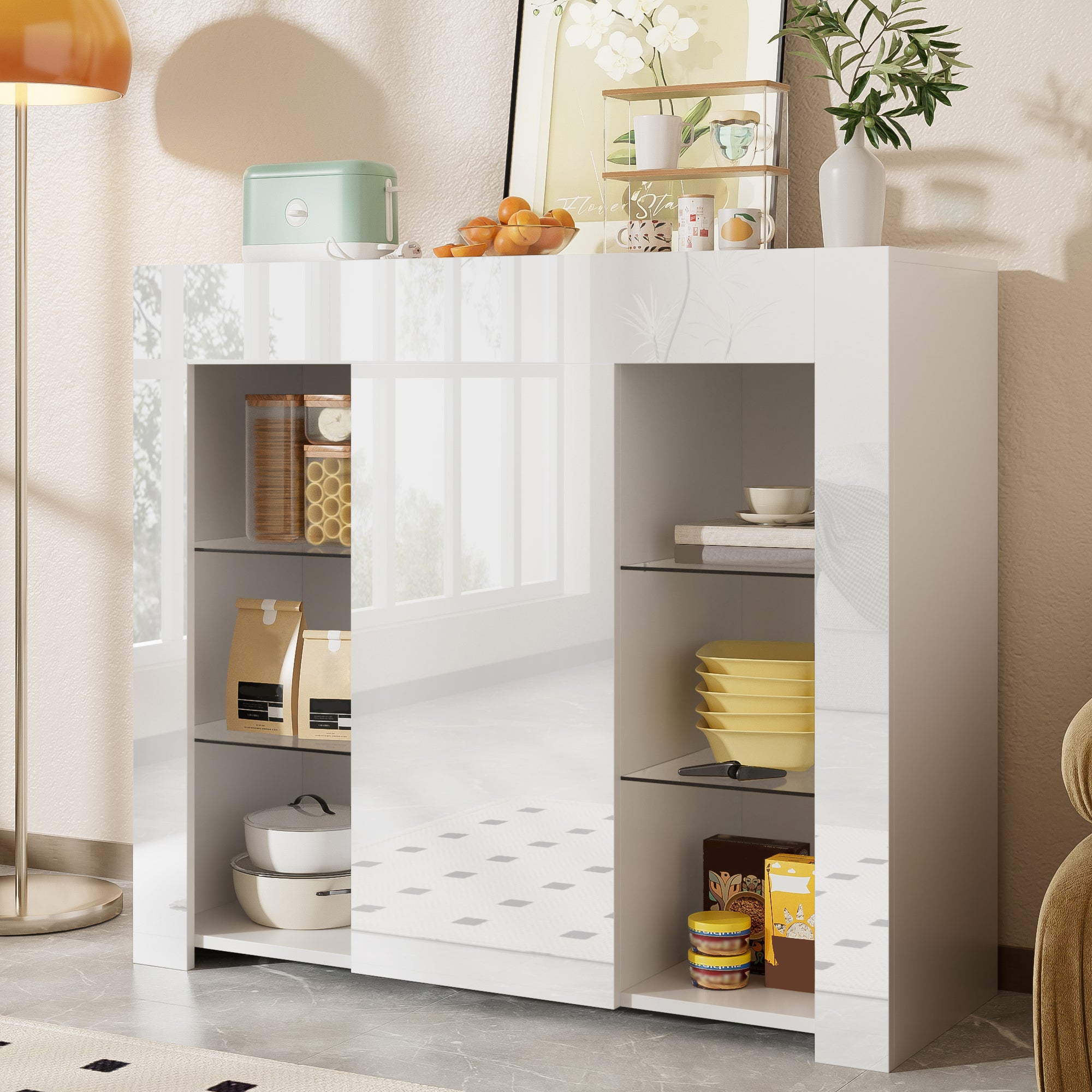 Komoda niska z 1 drzwiami i 6 przegródkami - 95 x 35 x 83 cm - Płyta wiórowa i szklane półki - Błyszczący front - Kolor biały