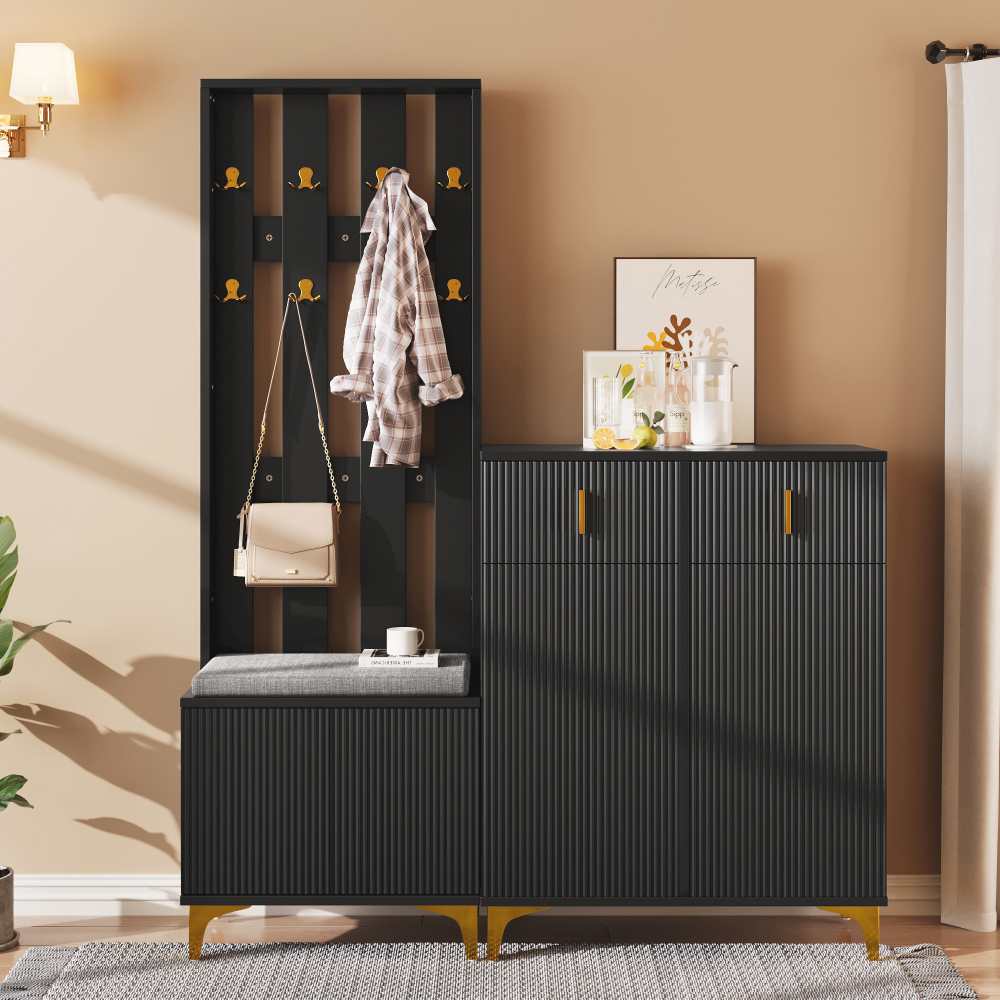 Zestaw mebli do przedpokoju z ławką, poduszką, haczykami i półką na buty - stylowy design i praktyczne miejsce do przechowywania.