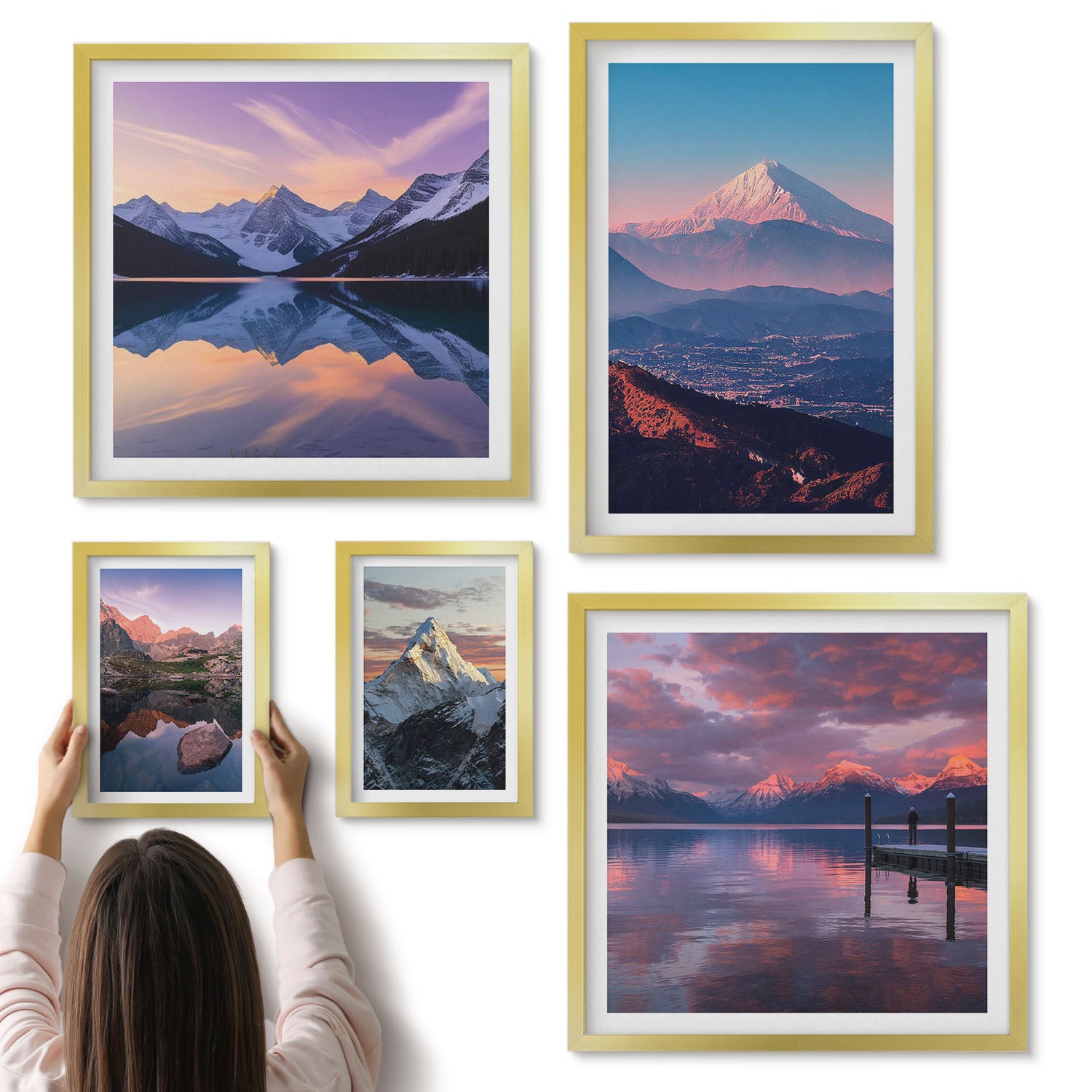 Galeria ścienna 5-częściowy komplet obrazów w złotych ramach - Górskie pejzaże z widokami na malownicze szczyty - ArtPrintCave