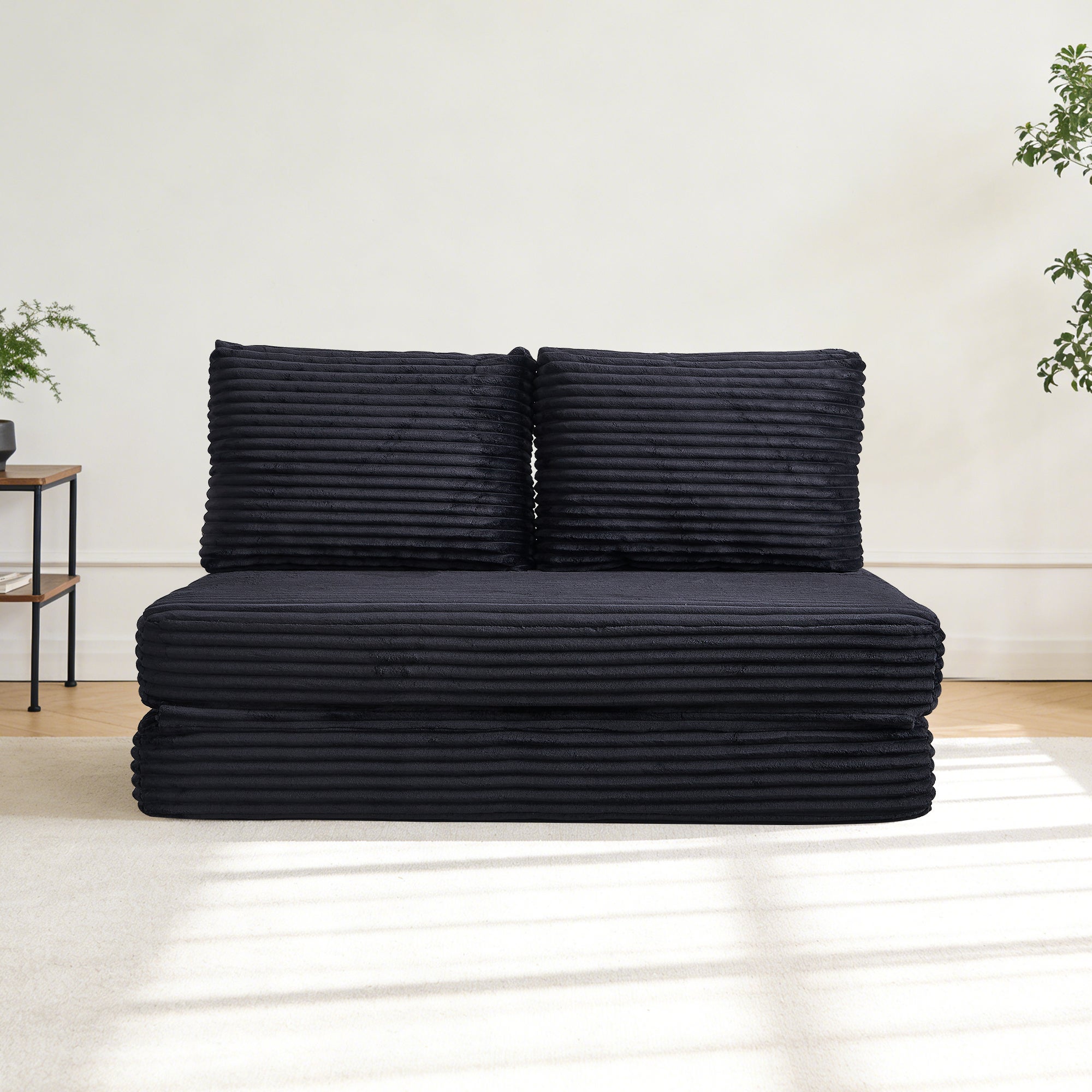 Dwuosobowa rozkładana sofa z aksamitu w prążki, idealna do salonu lub gabinetu, nie wymaga montażu, czarna
