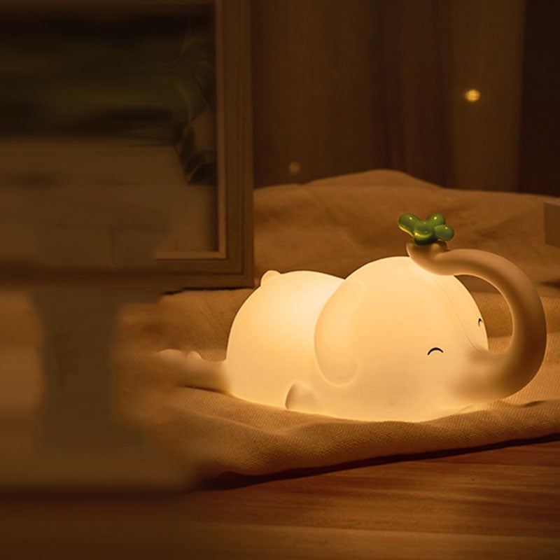 Silikonowa lampka nocna Dumbo, kreatywna lampka nocna, ciepłe światło, 177,406 x 88,735 x 91,265 mm