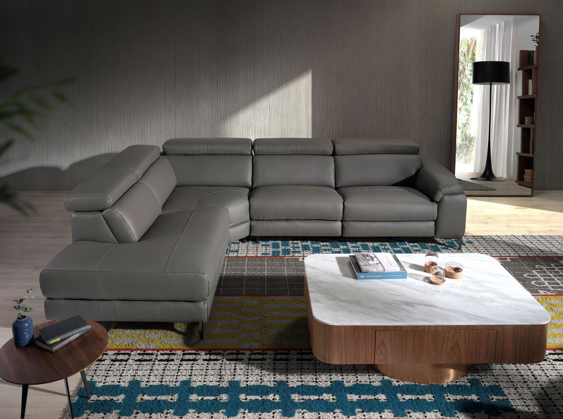 ANGEL CERDA Sofa relaksacyjna z lewym szezlongiem w ciemnoszarej skórze