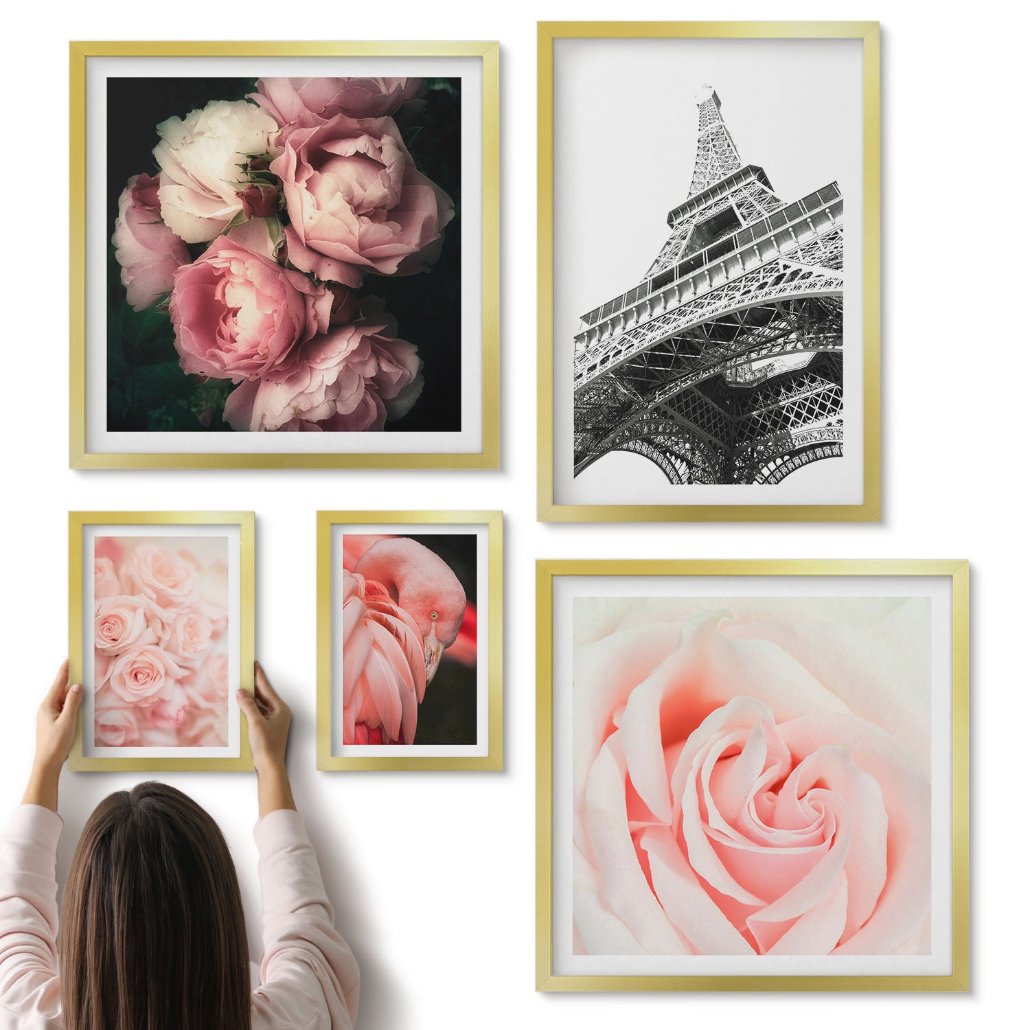 Galeria ścienna 5-częściowy komplet obrazów w złotych ramach - Różowe róże i wieża Eiffla w stylu romantycznym - ArtPrintCave