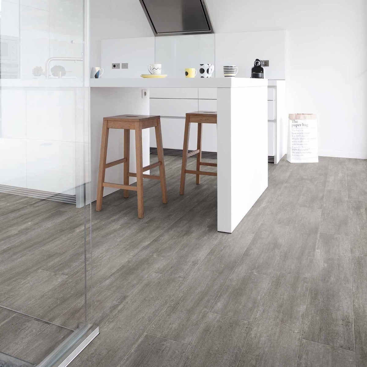 Deska SPC zatrzaskowa, imitacja szarego drewna - 17,8 x 121,9 cm - 7 desek = 1,52 m²