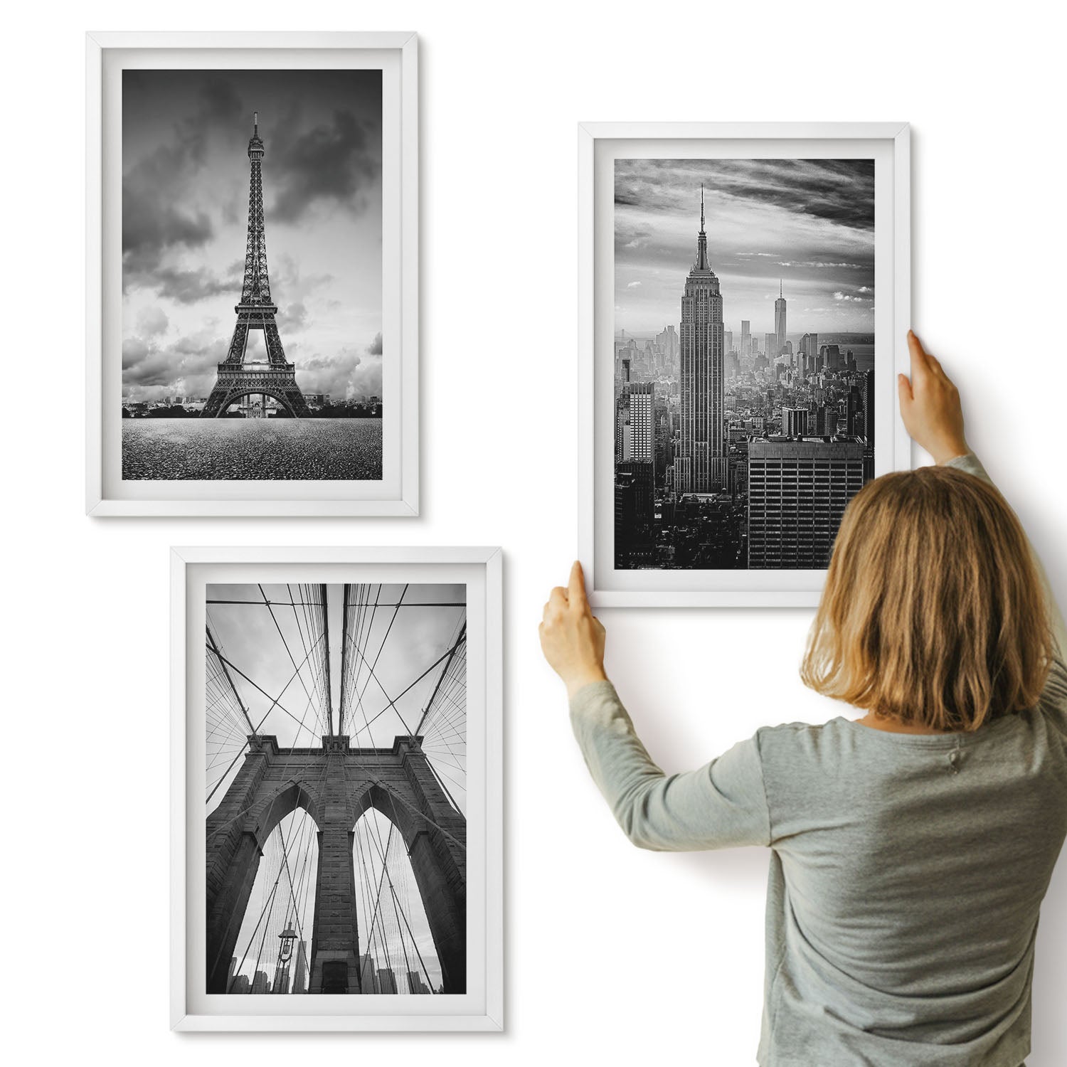 Galeria ścienna 3-częściowy komplet obrazów w białych ramach - Wieże i mosty w monochromatycznych odcieniach - ArtPrintCave