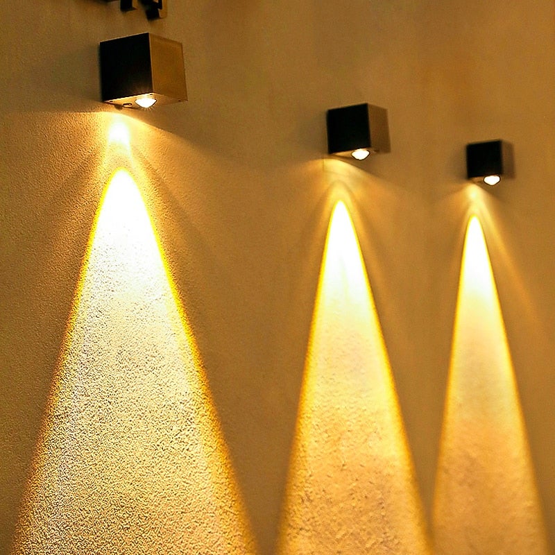 Zestaw 3 lamp solarnych zewnętrznych, solarny kinkiet, wodoszczelna solarna lampa ogrodowa, reflektor solarny, ciepła biel 3000 K (czarny)