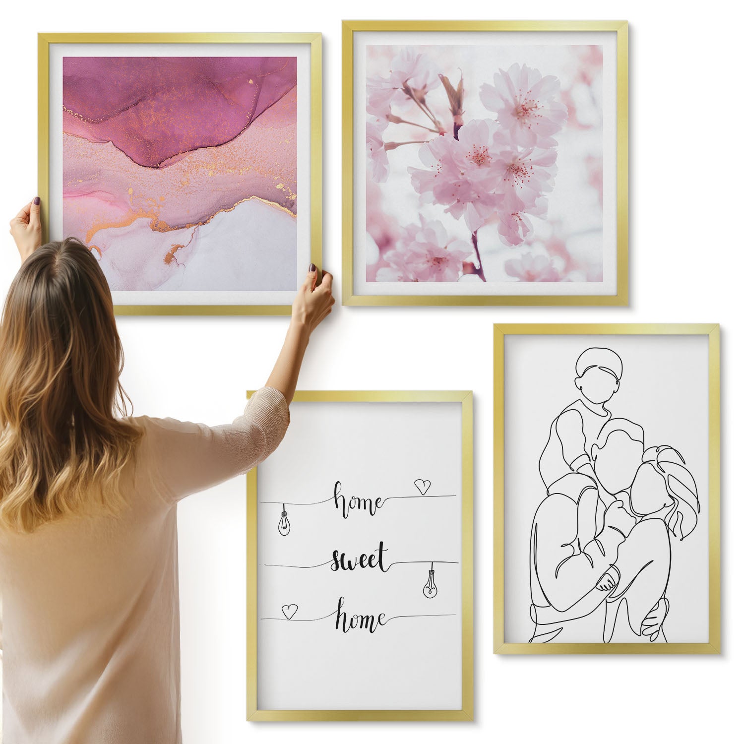 Galeria ścienna 4-częściowy komplet obrazów w złotych ramach - Kwiaty i rodzina w minimalistycznym designie - ArtPrintCave