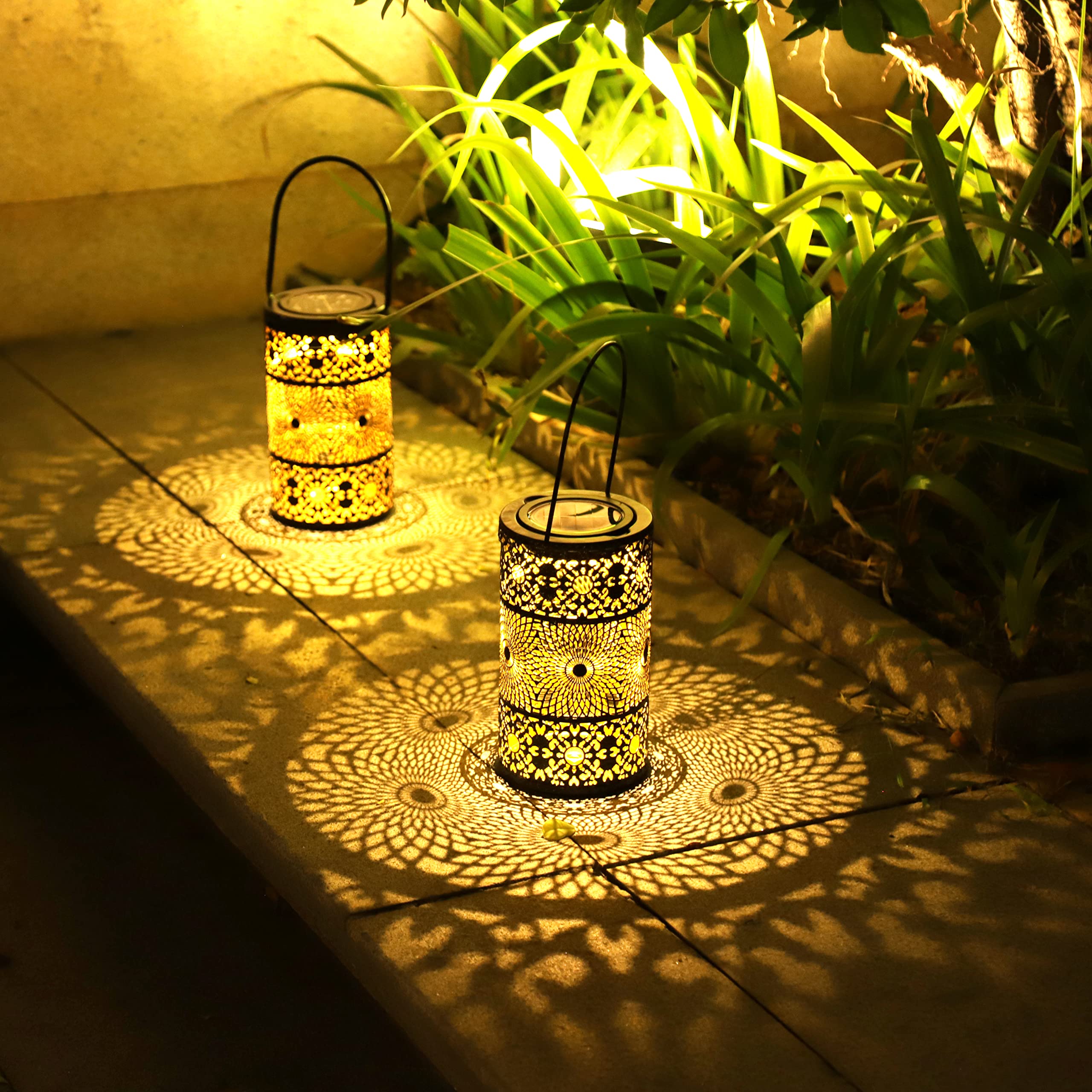 2 Lampy Solarne na Zewnątrz, Zestaw 2 Lamp Ogrodowych z Metalu z Piku, Światła na Patio, Balkon i Kemping
