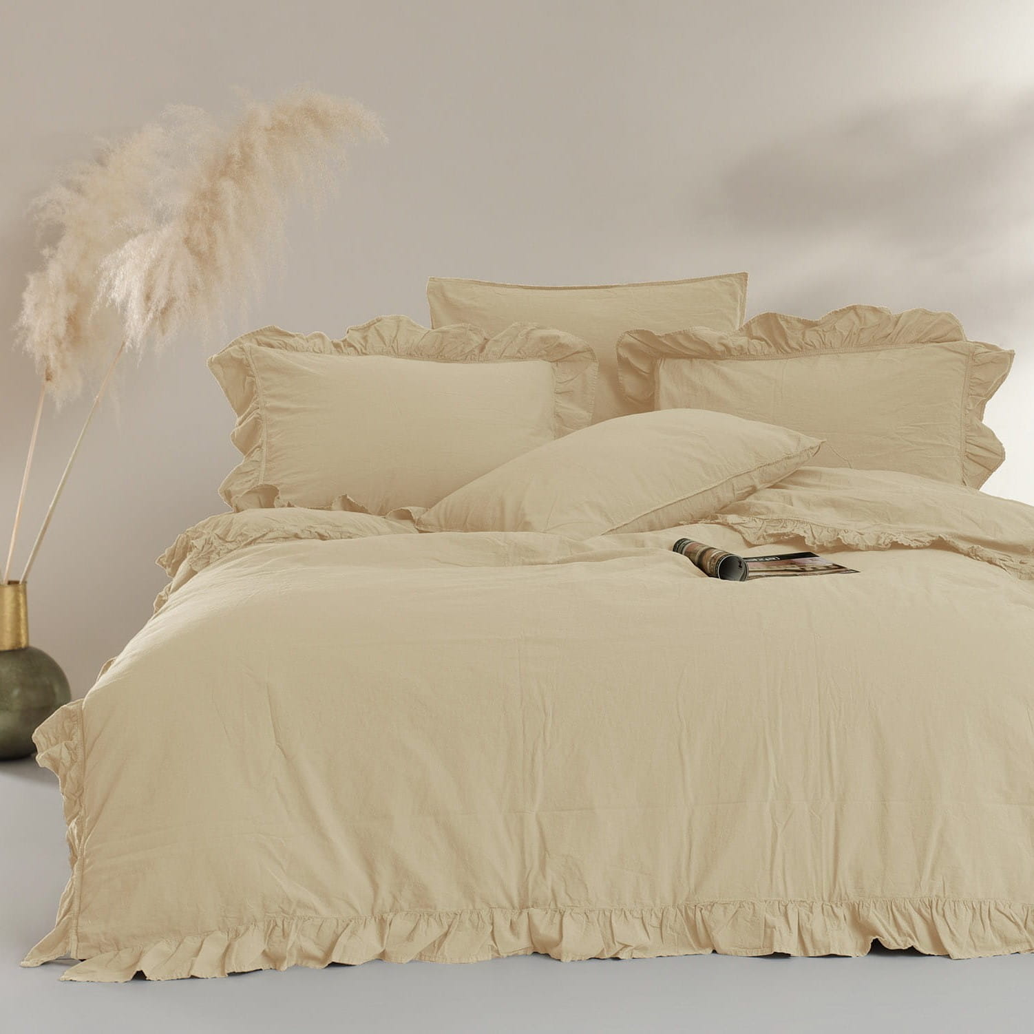 Pościel bawełniana z falbanką 220x200 Stonewashed Exclusive, Akdeniz Cream, kremowa - Limasso