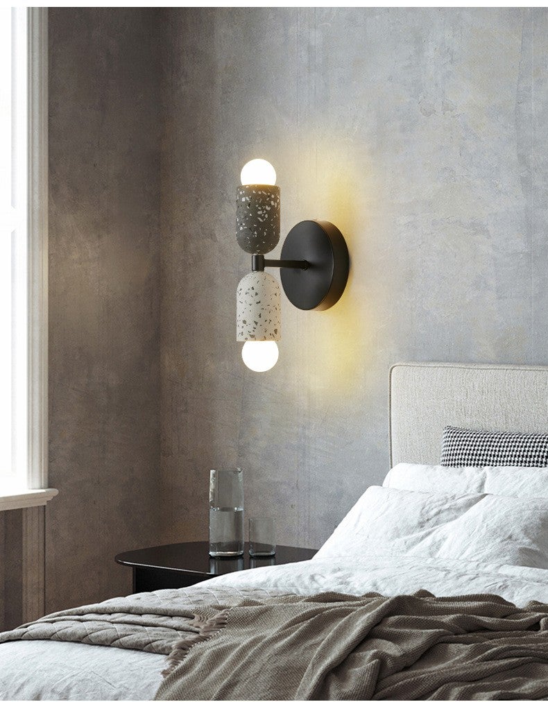 Lampa ścienna w stylu Memphis, odpowiednia do przedpokoju i na balkon; designerski styl retro, oświetlenie korytarza, światło w trzech kolorach.