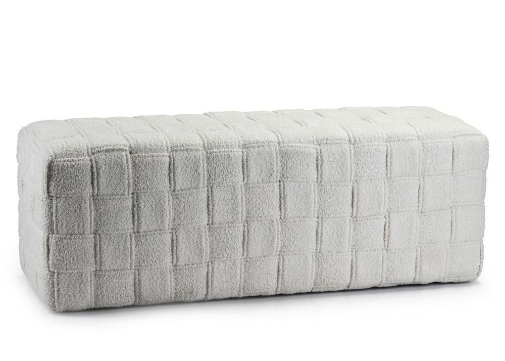 Siedzisko Musa HowHomely kremowe boucle 121x40x45 cm 1 szt.