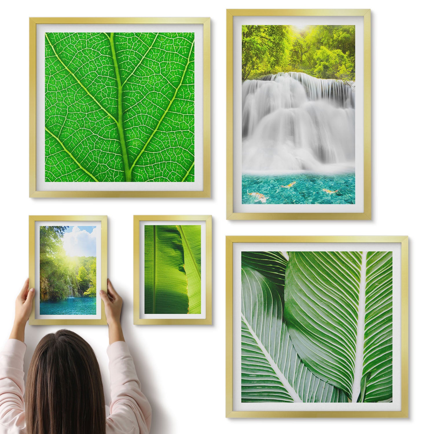 Galeria ścienna 5-częściowy komplet obrazów w złotych ramach - Tropikalne krajobrazy wodospadów i liści palmowych - ArtPrintCave