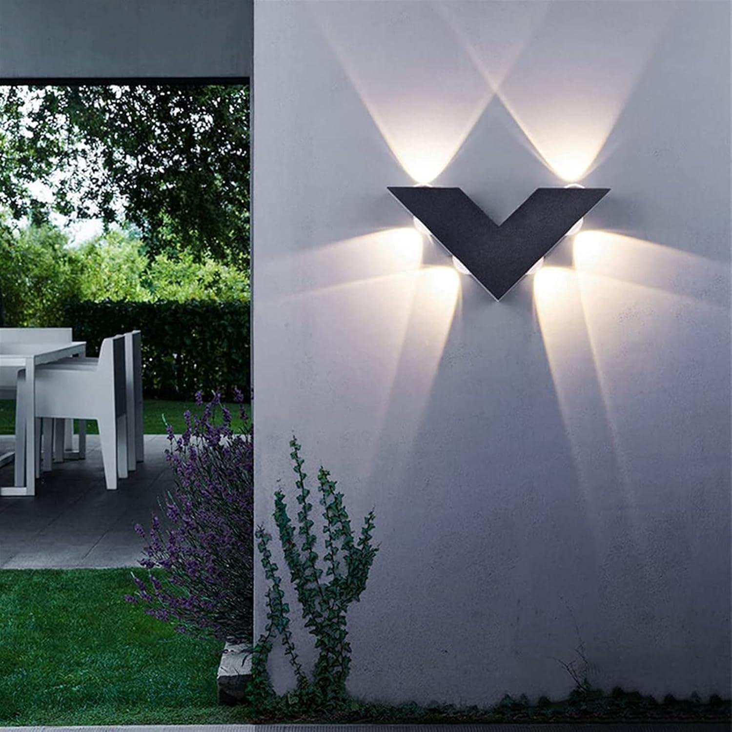 Wodoodporna zewnętrzna lampa ścienna LED do willi, parków, dziedzińców, ganków; dekoracyjna lampa ścienna; łatwa w montażu (czarna 6 W, ciepła biel)