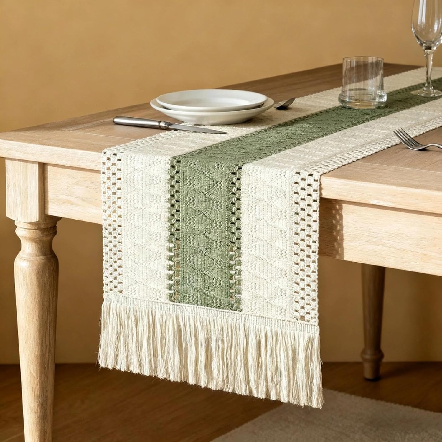 Bieżnik na stół w stylu vintage, 30 x 180 cm, prostokątny, bawełniany i lniany, nadający się do prania, z frędzlami – idealny na festiwale