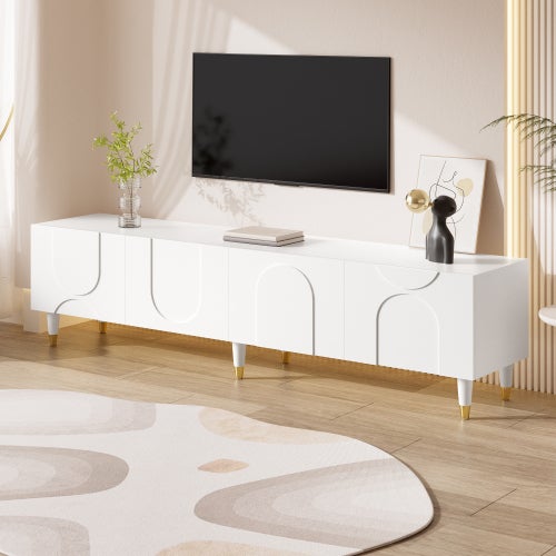Nowoczesna szafka RTV 180x40x50 cm - Z 4 drzwiami - Łukowy, tłoczony wzór - Nogi drewniane - Płyta MDF + płyta wiórowa - Biała